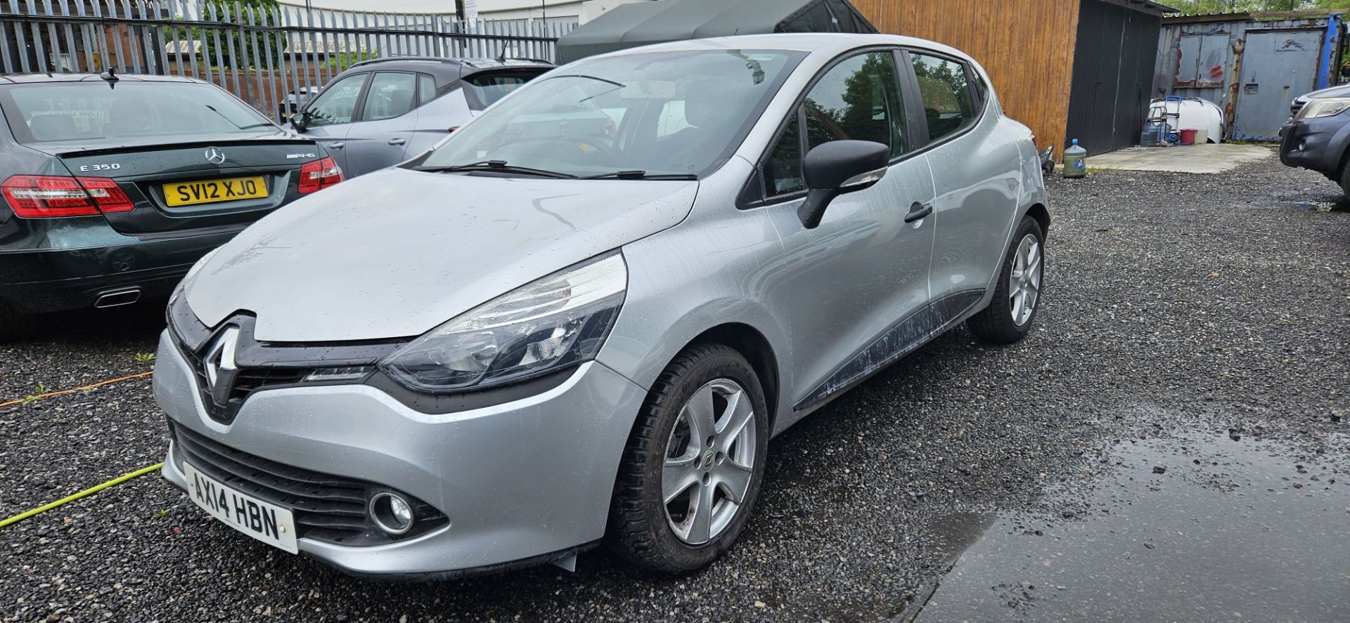 2014 RENAULT CLIO HATCHBACK - FULL SERVICE HISTORY