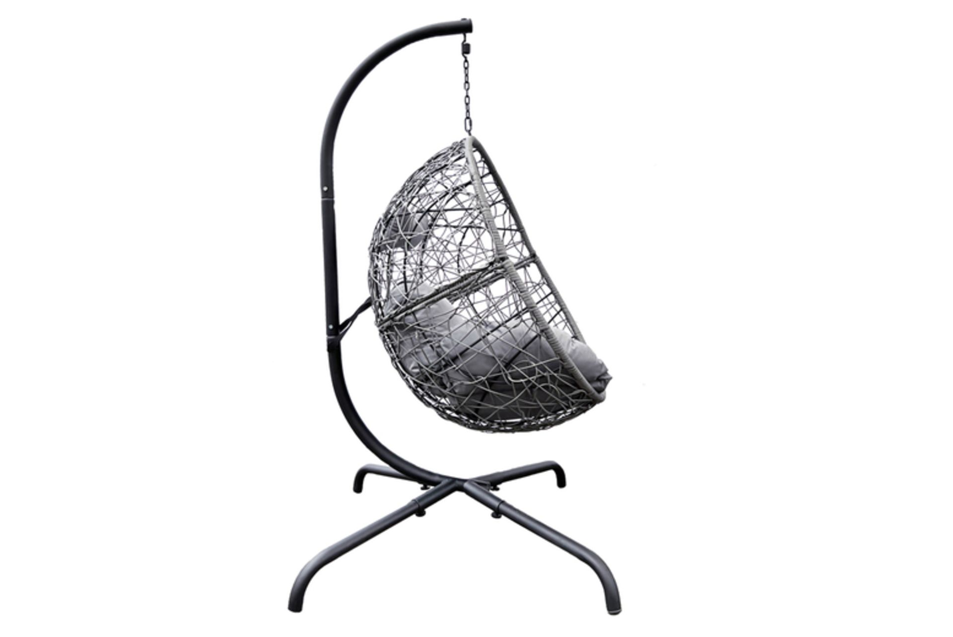 NEW RATTAN HANGING EGG CHAIR WITH A CUSHION AND PILLOW - GREY - Image 3 of 3