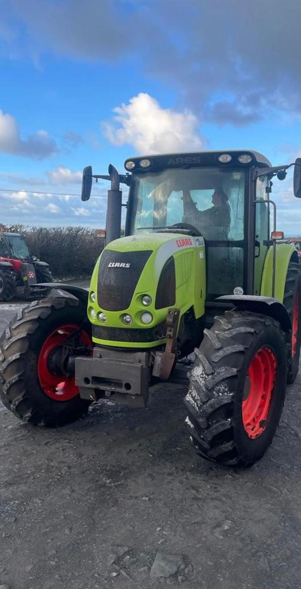 2009 CLAAS AREA ATX TRACTOR