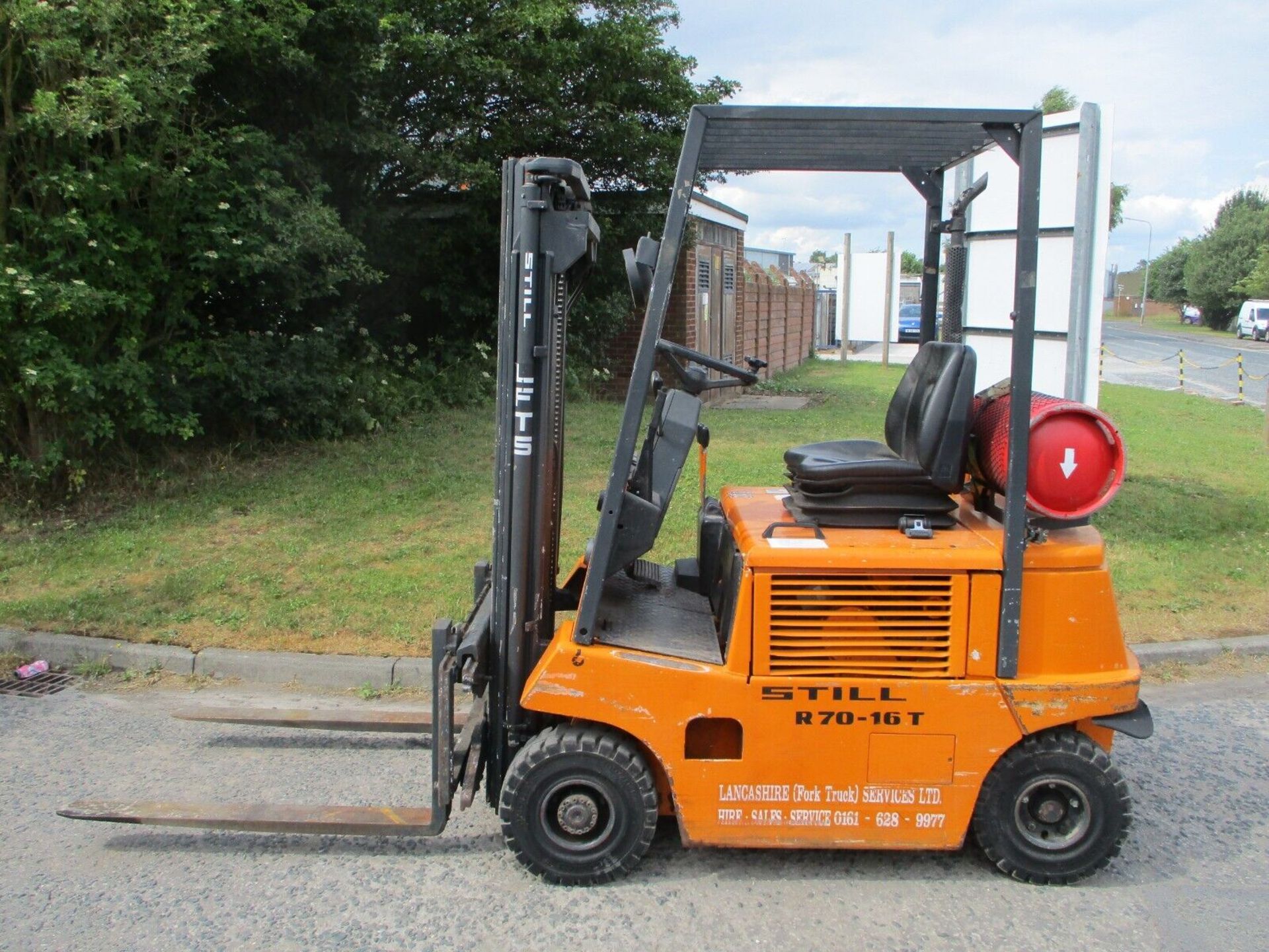STILL R70-16T FORK LIFT FORKLIFT TRUCK STACKER CONTAINER SPEC TRIPLE MAST - Image 2 of 12