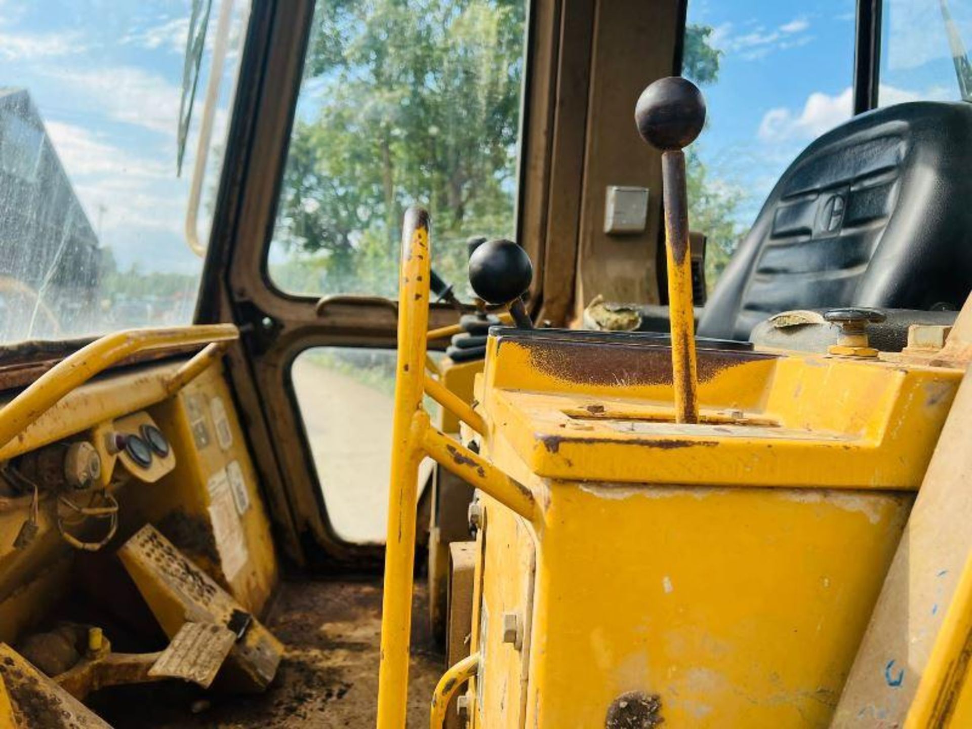 CATERPILLAR 963 DROTT C/W THREE IN ONE BUCKET - Image 12 of 20