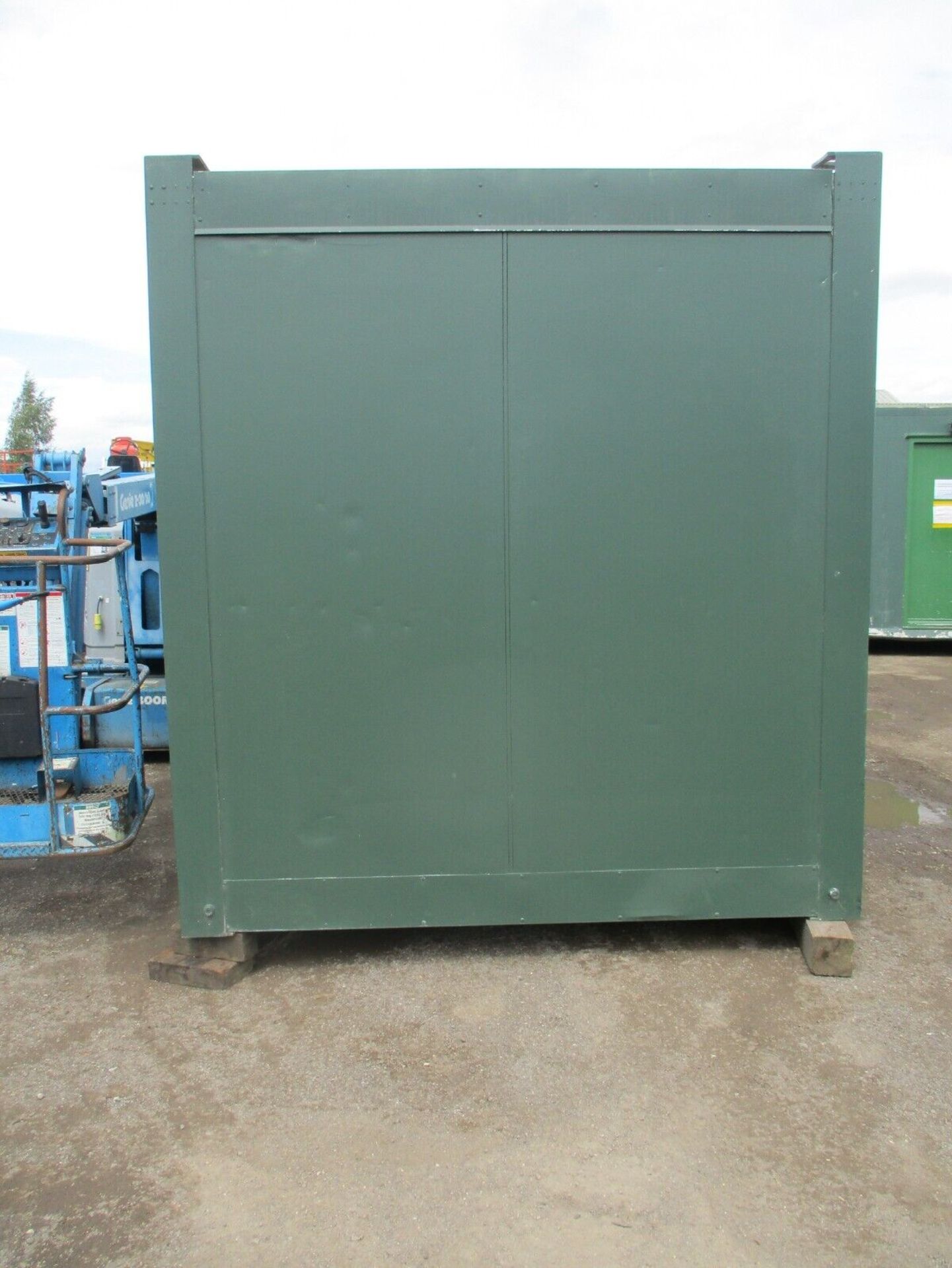 20 X 8 FT FEET FOOT SECURE SHIPPING CONTAINER CANTEEN OFFICE - Image 3 of 8