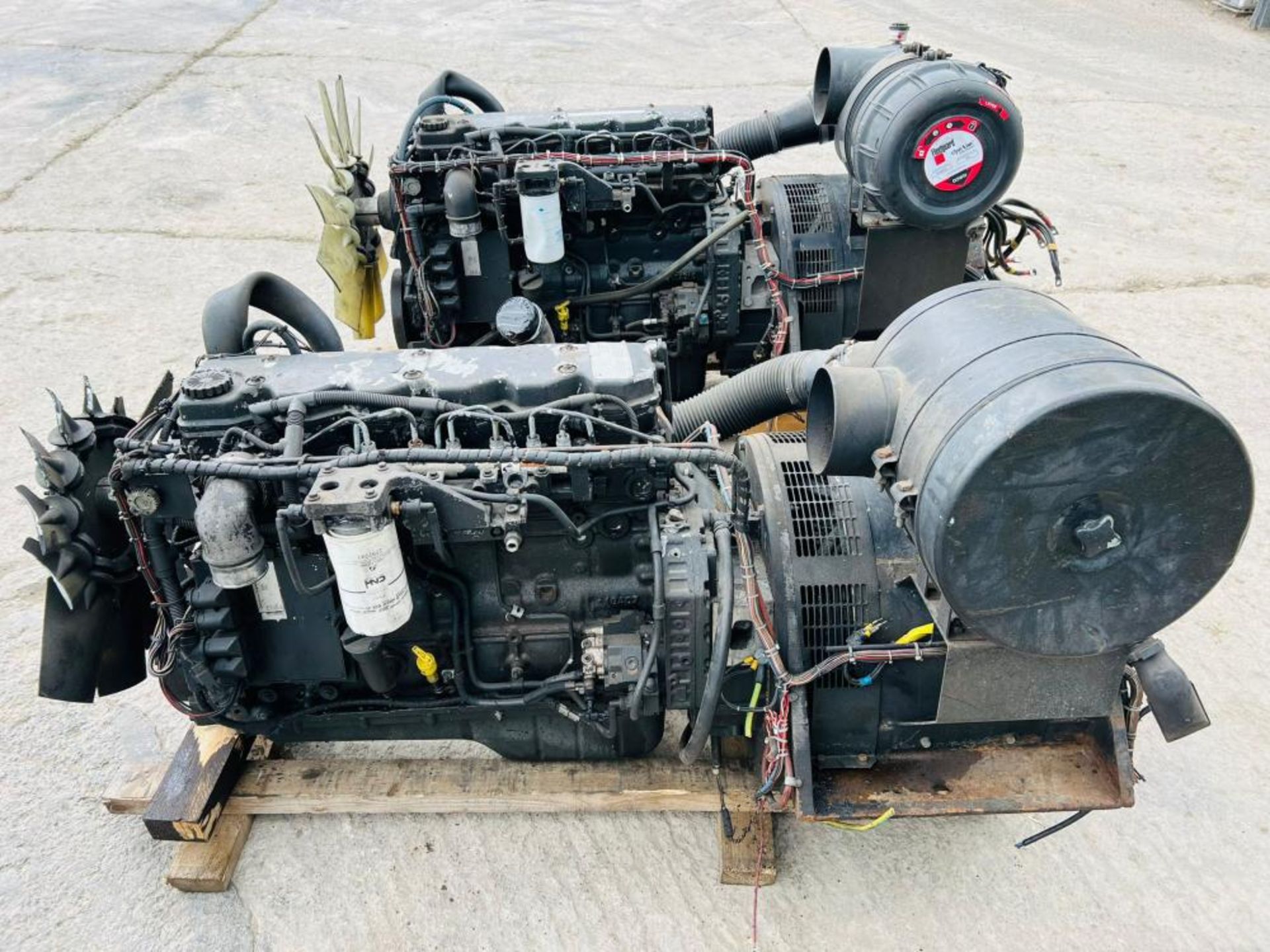 HOUCHIN AREOSPACE 140KVA GENERATOR C/W CUMINS TURBO ENGINE *CHOICE OF TWO* - Image 7 of 18