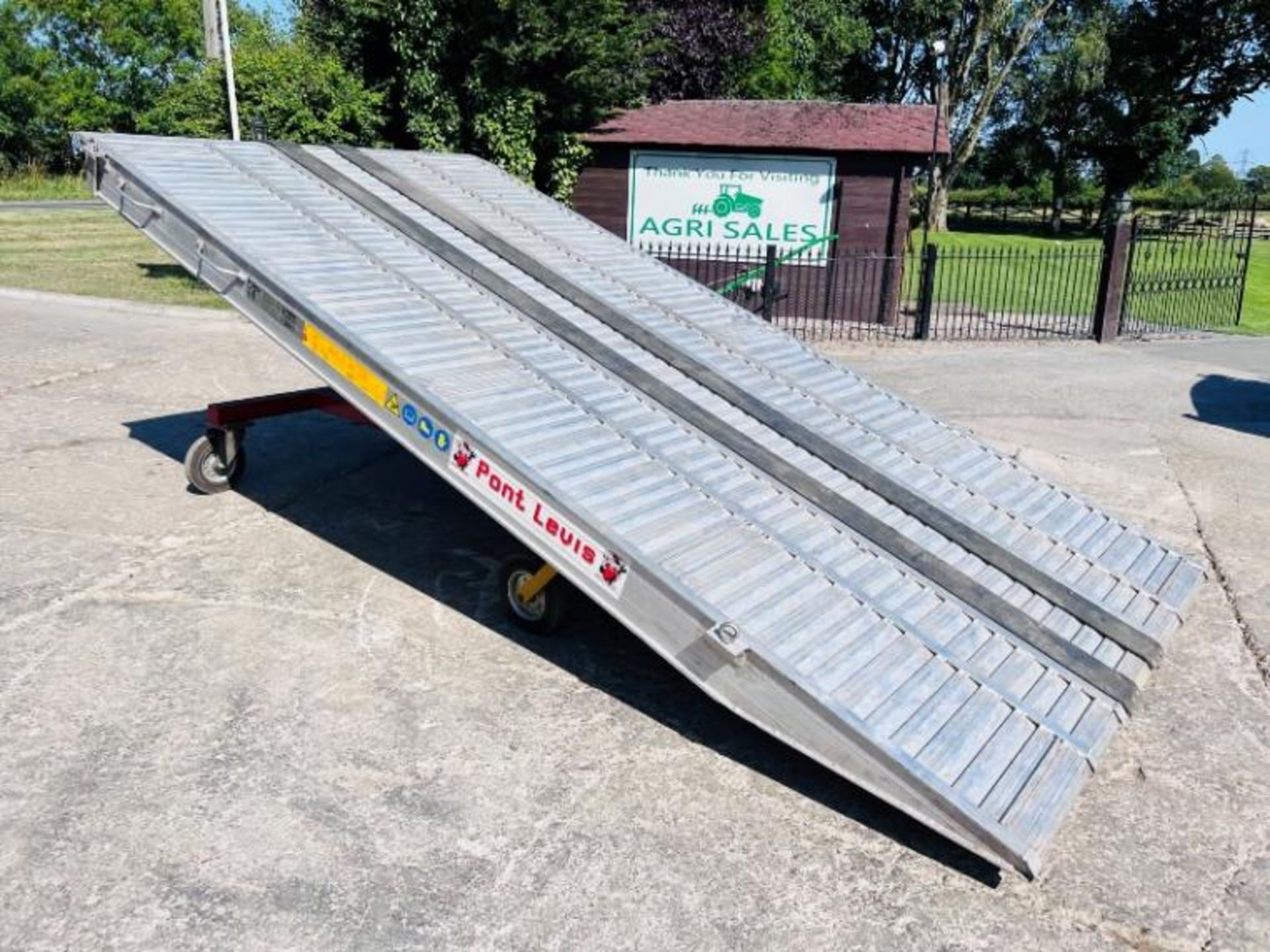 PORT LEVIS 10 TON MOBILE LOADING RAMP - Bild 8 aus 15