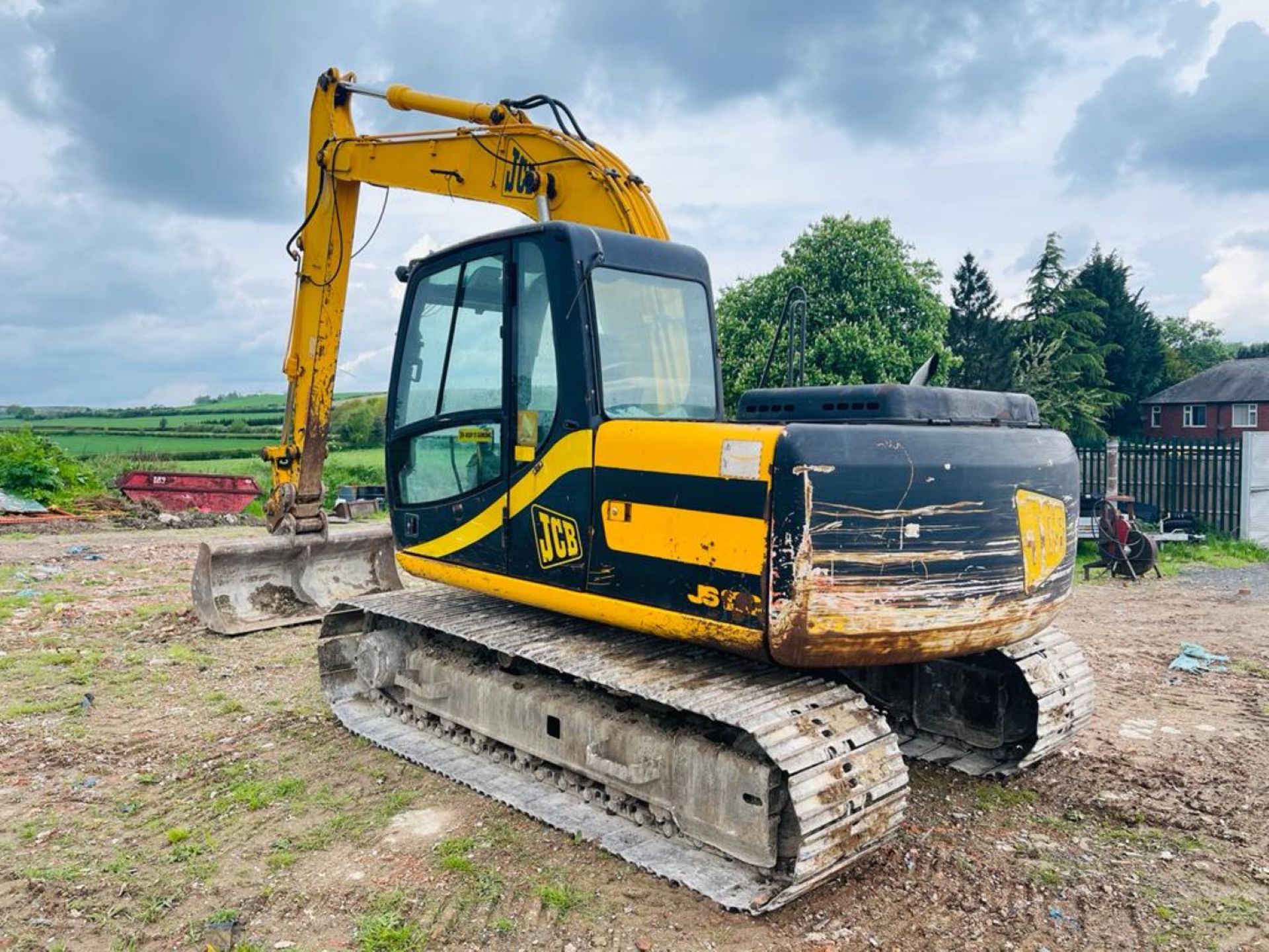 JCB JS130 EXCAVATOR - Image 3 of 15