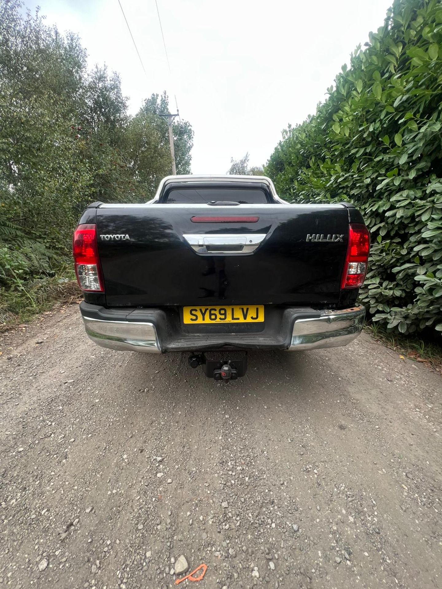 TOYOTA HILUX INVISIBLE 2019 FULL V5 - Image 10 of 15