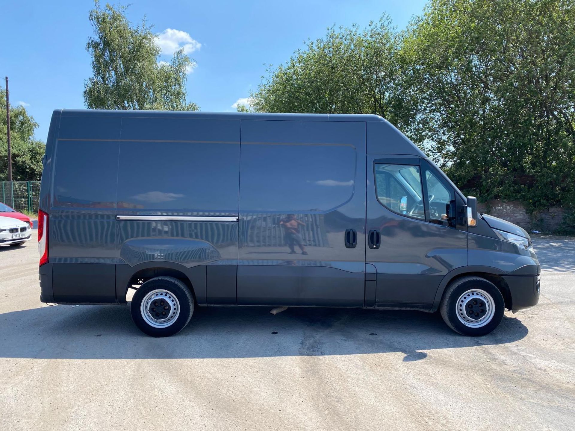 2017 67 IVECO DAILY 35S120 MWB EURO6 ONLY 49200 GUARANTEED MILES AIR CONDITIONIN - Bild 5 aus 12