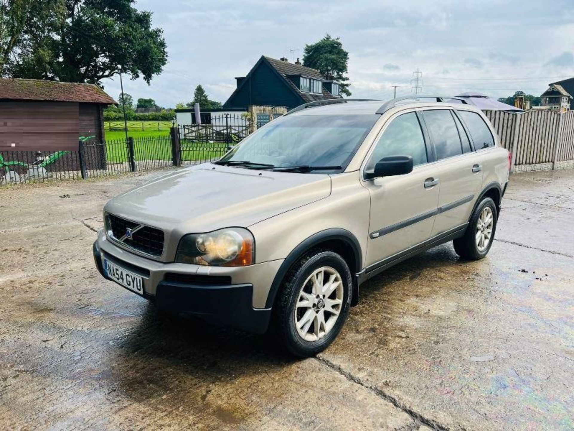 VOLVO XC90 7 SEATER DIESEL 2.4L *MOT'D TILL DECEMBER 2023 - Image 5 of 15