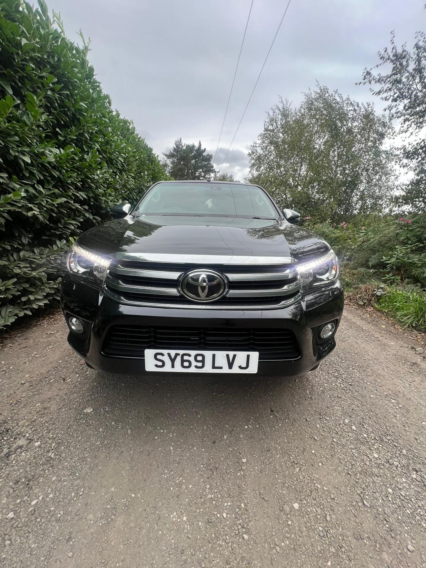TOYOTA HILUX INVISIBLE 2019 FULL V5 - Image 15 of 15