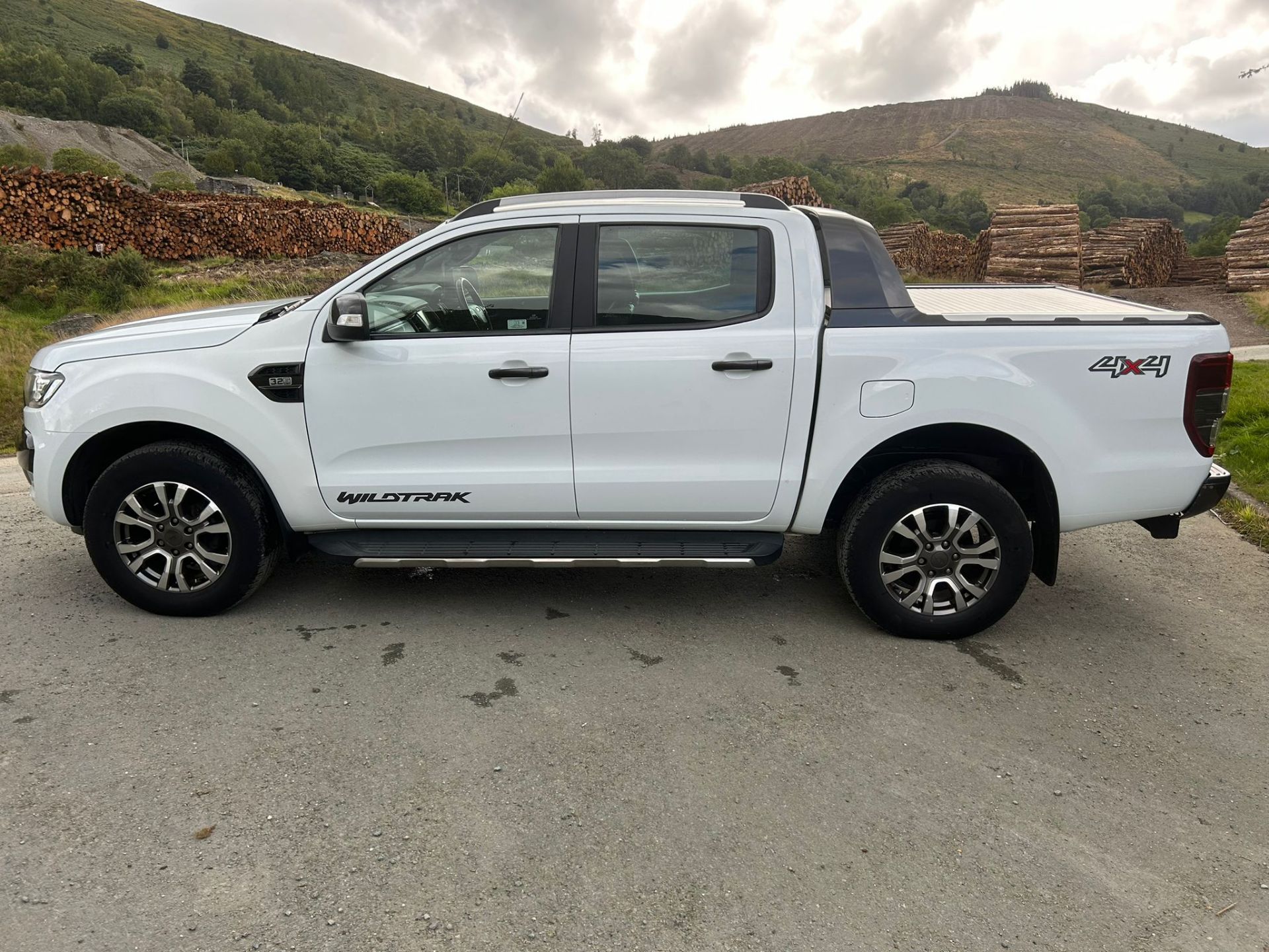 Ford Ranger Wildtrak 3.2 Auto Double Cab Pickup Truck 4x4 4wd twin cab ...