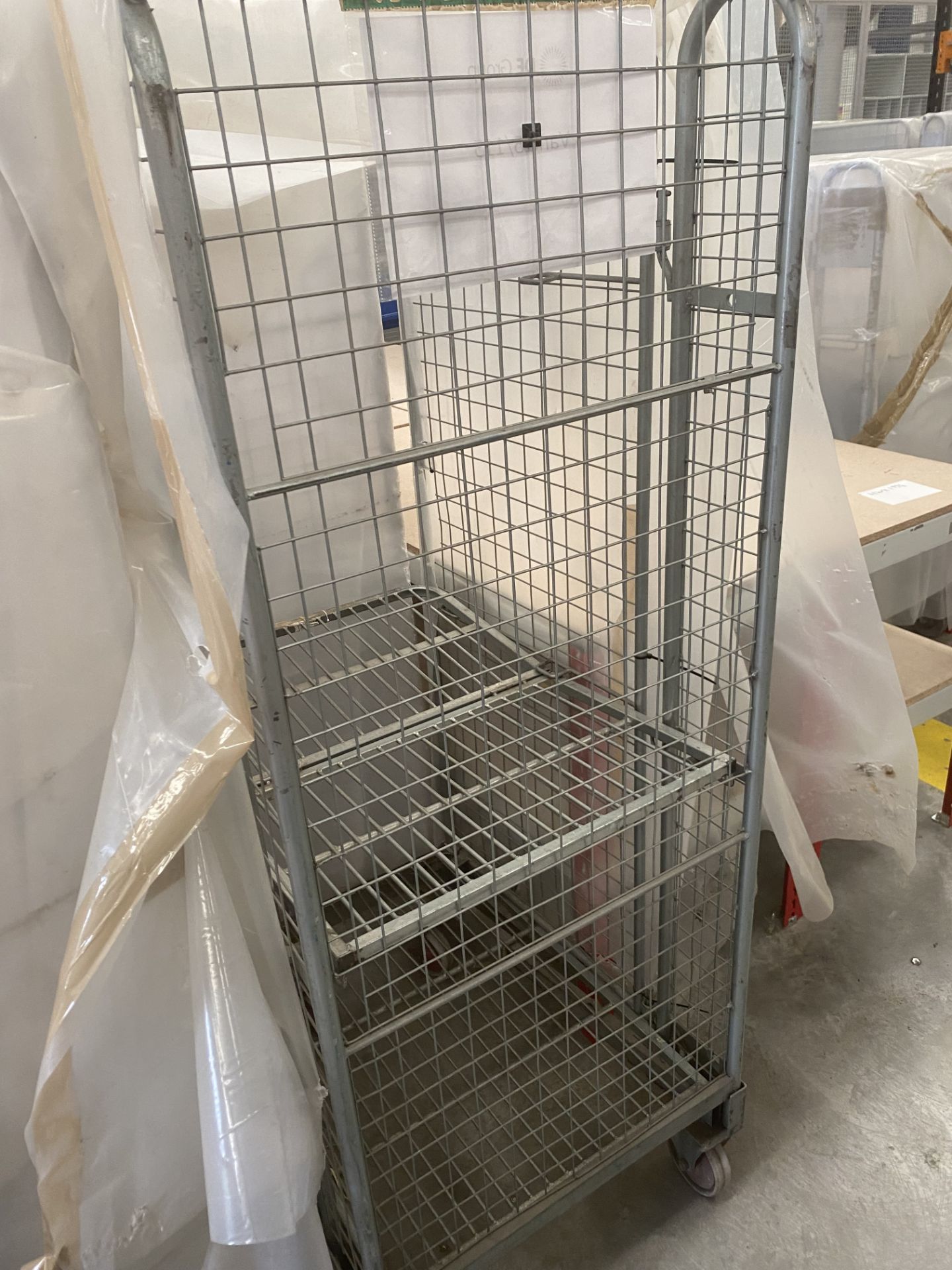 LARGE SIZE ROLL CAGE TROLLY - Image 3 of 3