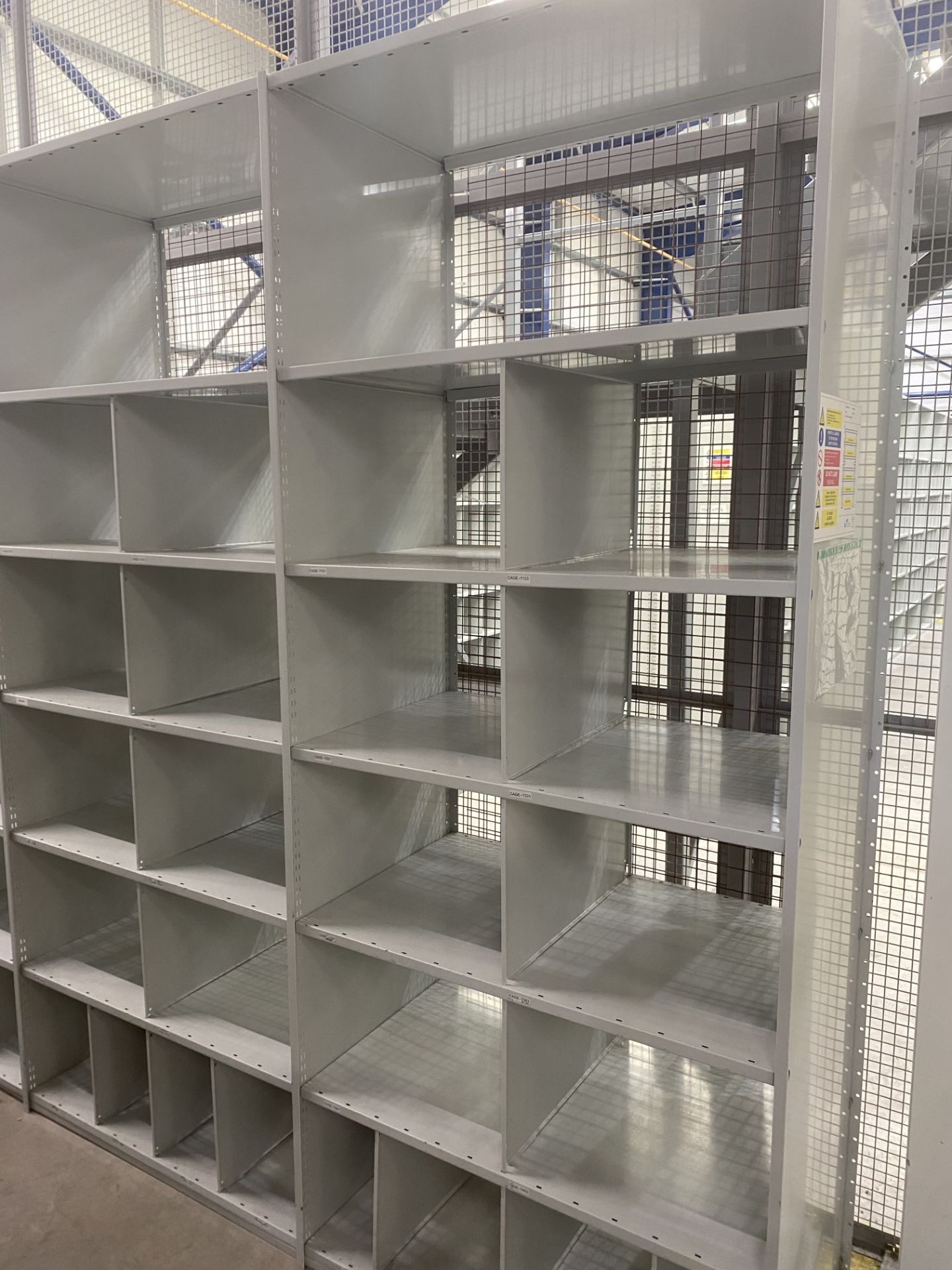 4 BAYS X ADJUSTABLE WAREHOUSE SHELVING - (CAN BE DISMANTLED) - Image 2 of 3