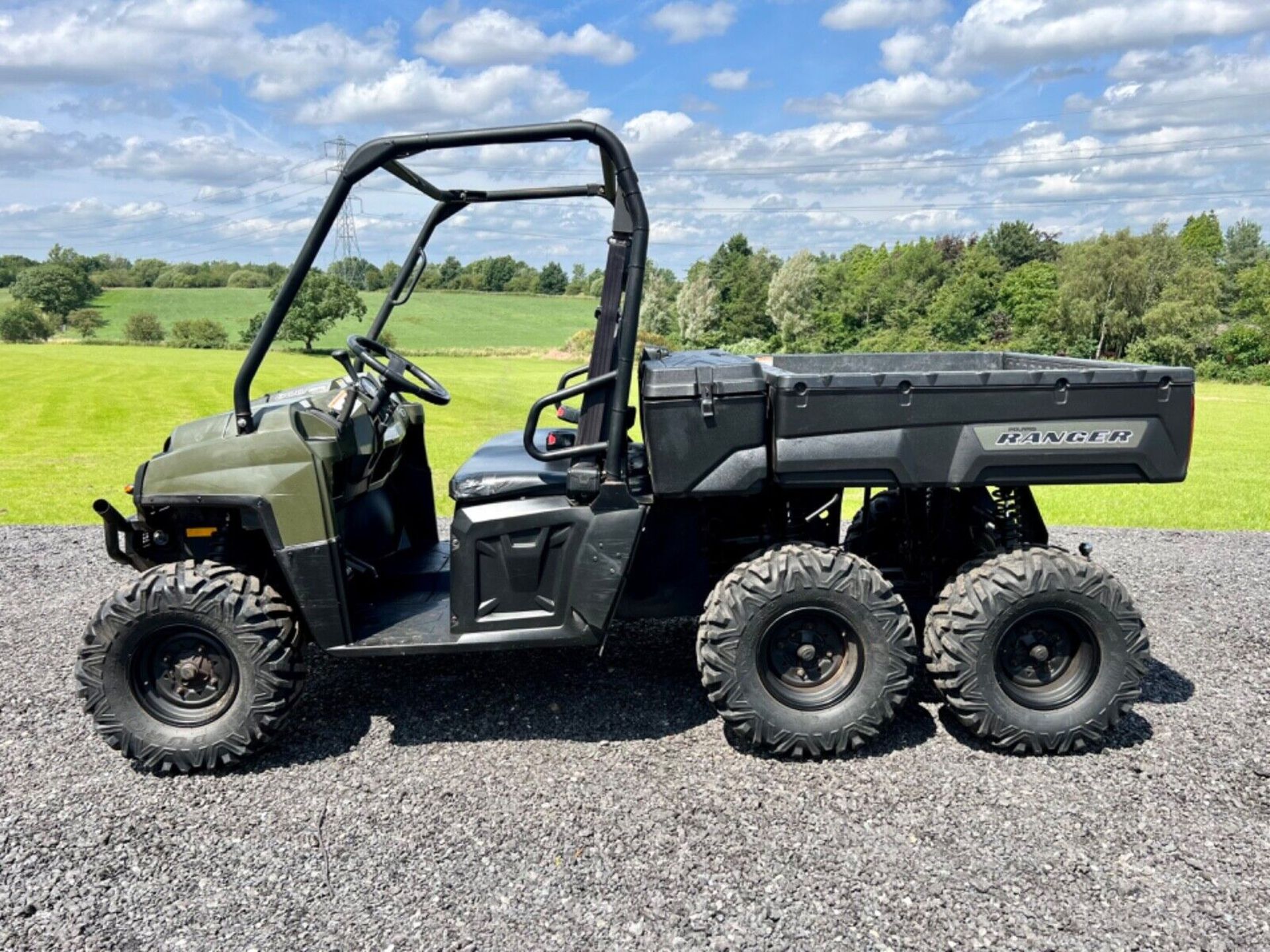 2015 POLARIS RANGER 6X6 800EFI UTILITY VEHICLE ** JOHN DEERE GATOR / CANAM - Image 6 of 10