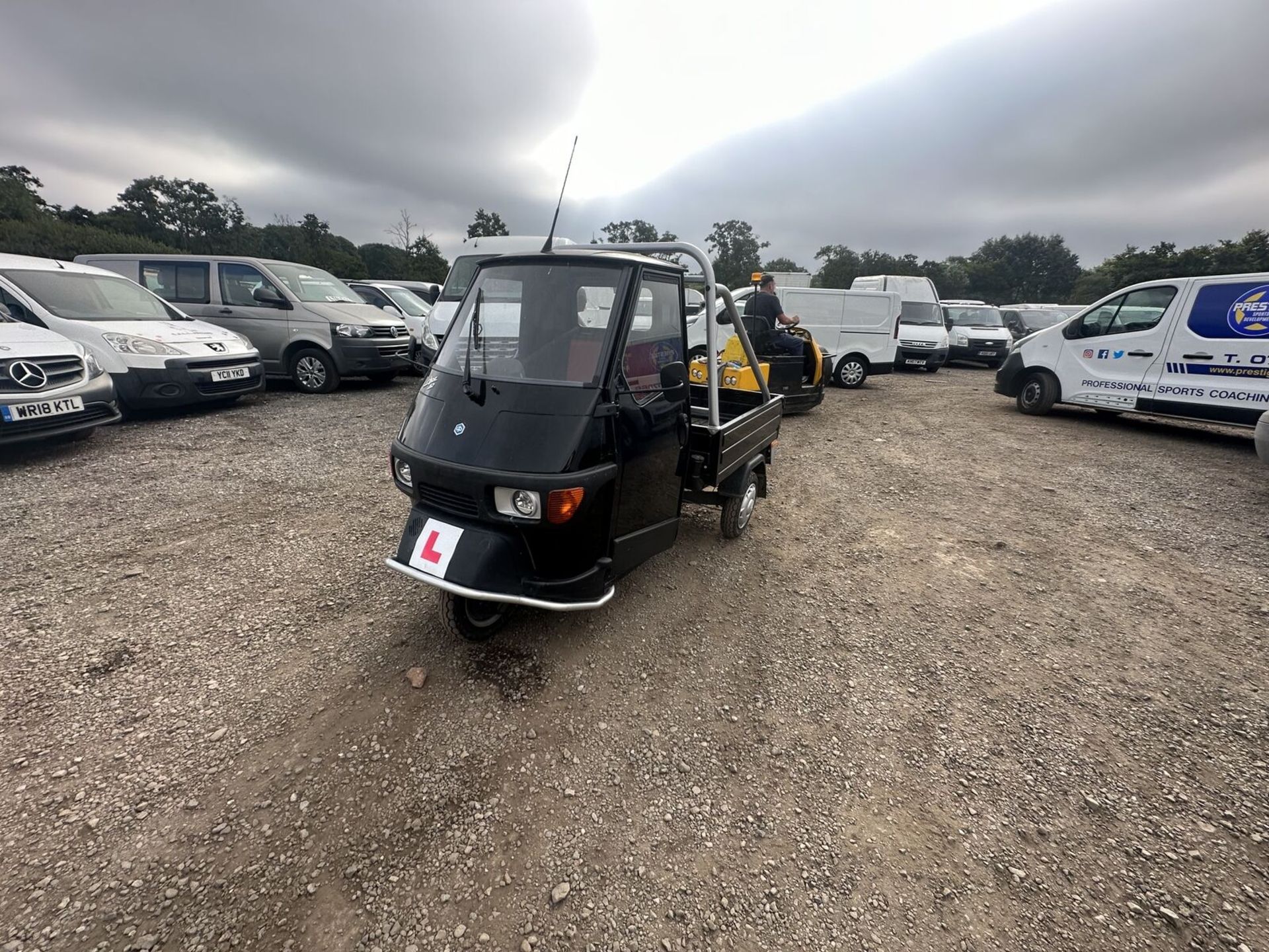 2020 PIAGGIO APE 50 CROSS: NEARLY NEW ONLY 415 MILES VAN - MOT: 5TH MARCH 2024 - Image 7 of 13