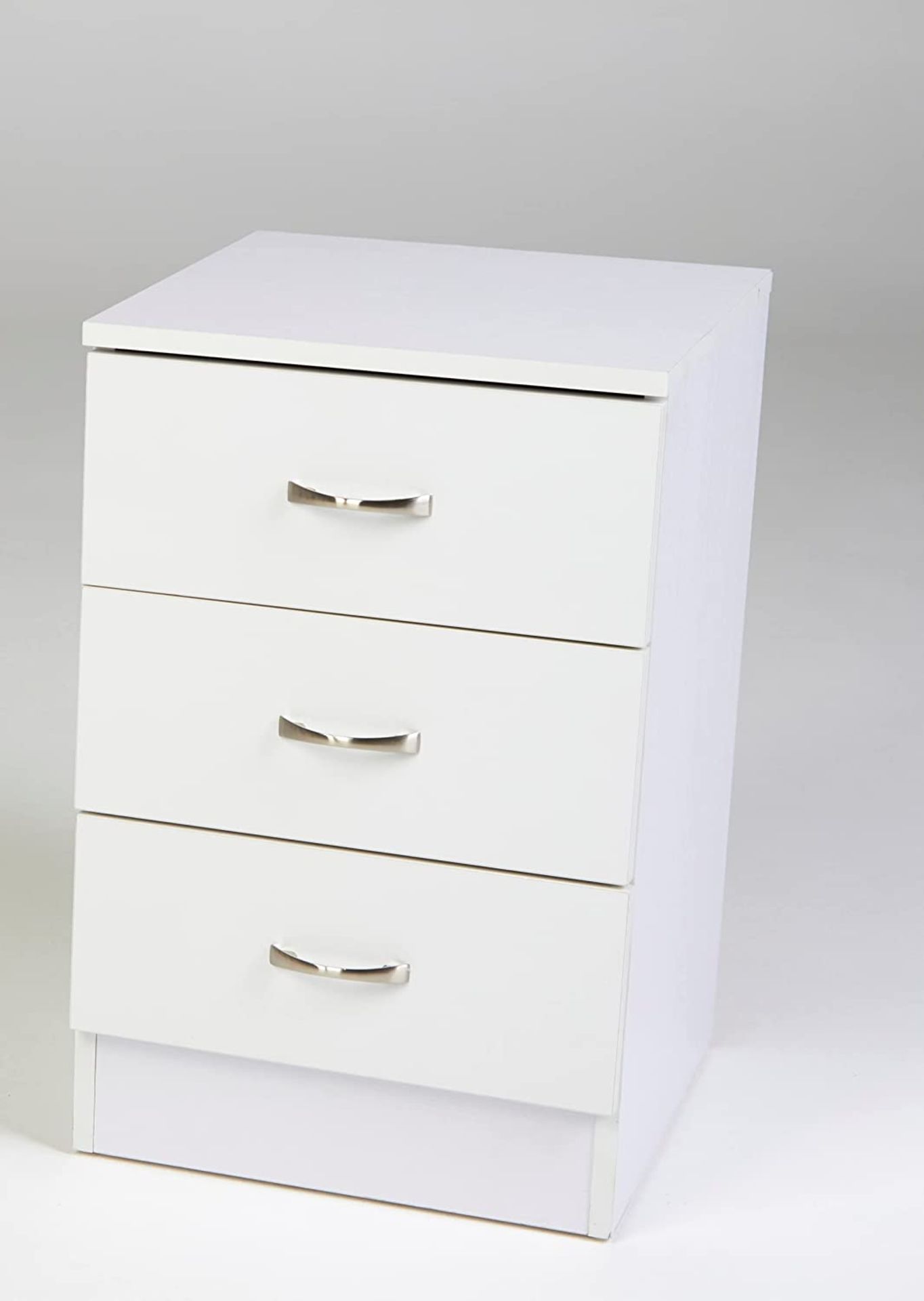 HARMIN LTD HIGH GLOSS BEDROOM FURNITURE 3 DRAWER BEDSIDE CABINET (WHITE ON WHITE) - Image 2 of 4