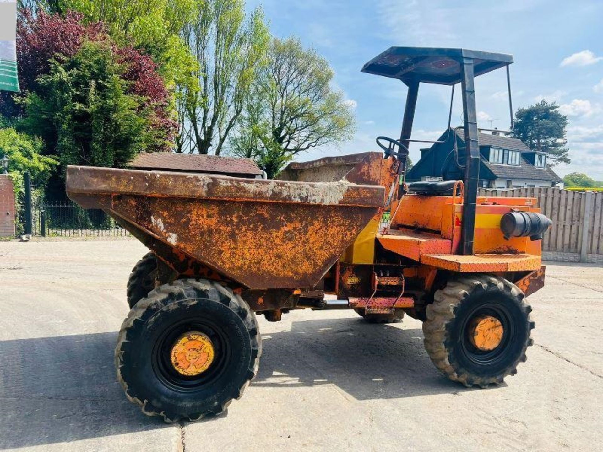 THWAITES 5 TON 4WD DUMPER C/W ROLE BAR & CANOPY - Image 11 of 13