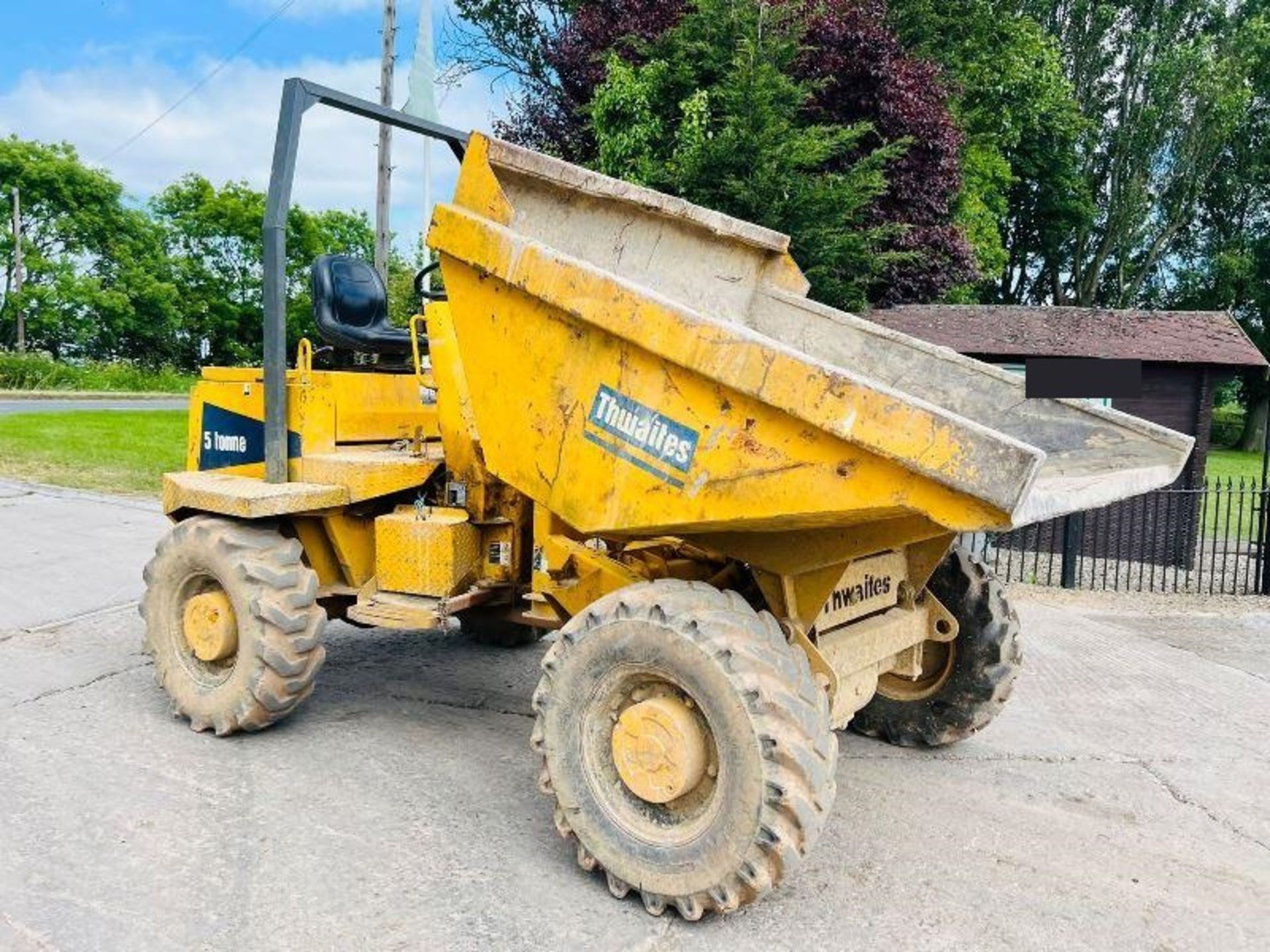 THWAITES 5 TON 4WD DUMPER *2588 HOURS* C/W ROLE BAR & PERKINS ENGINE - Image 15 of 16