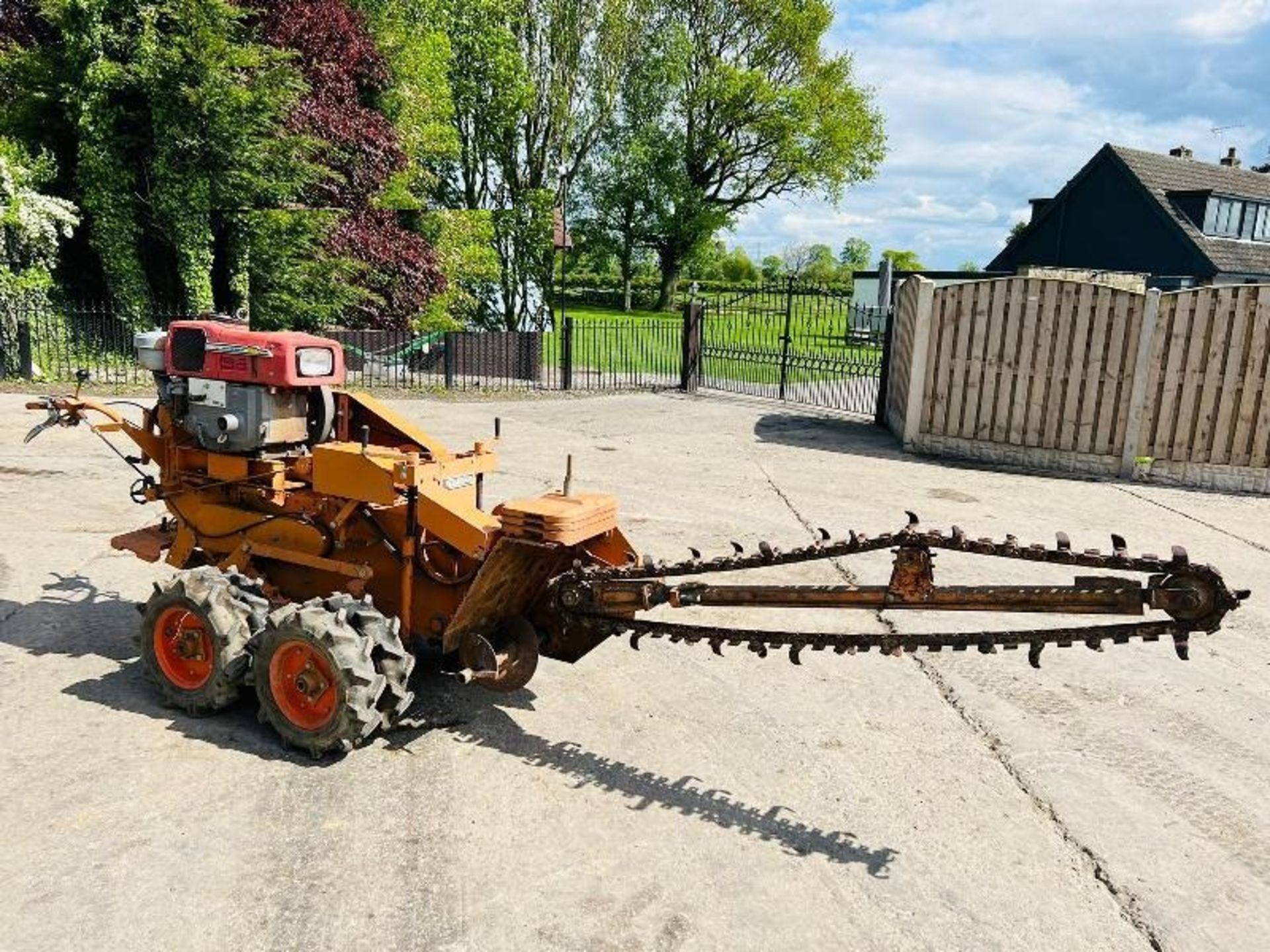 KAWABE TFC250WL DIESEL PEDESTRIAN WALK BEHIND TRENCHER - Image 13 of 14