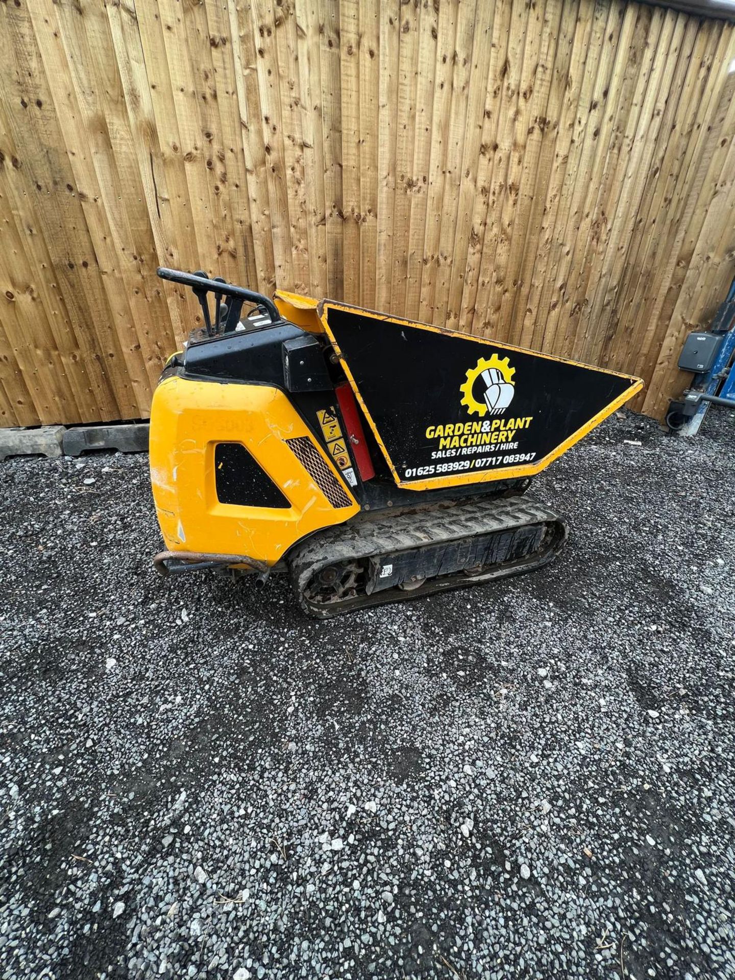 2016 JCB HTD-5 DUMPER PEDESTRIAN TIP TRACK DUMPER. - Image 12 of 13