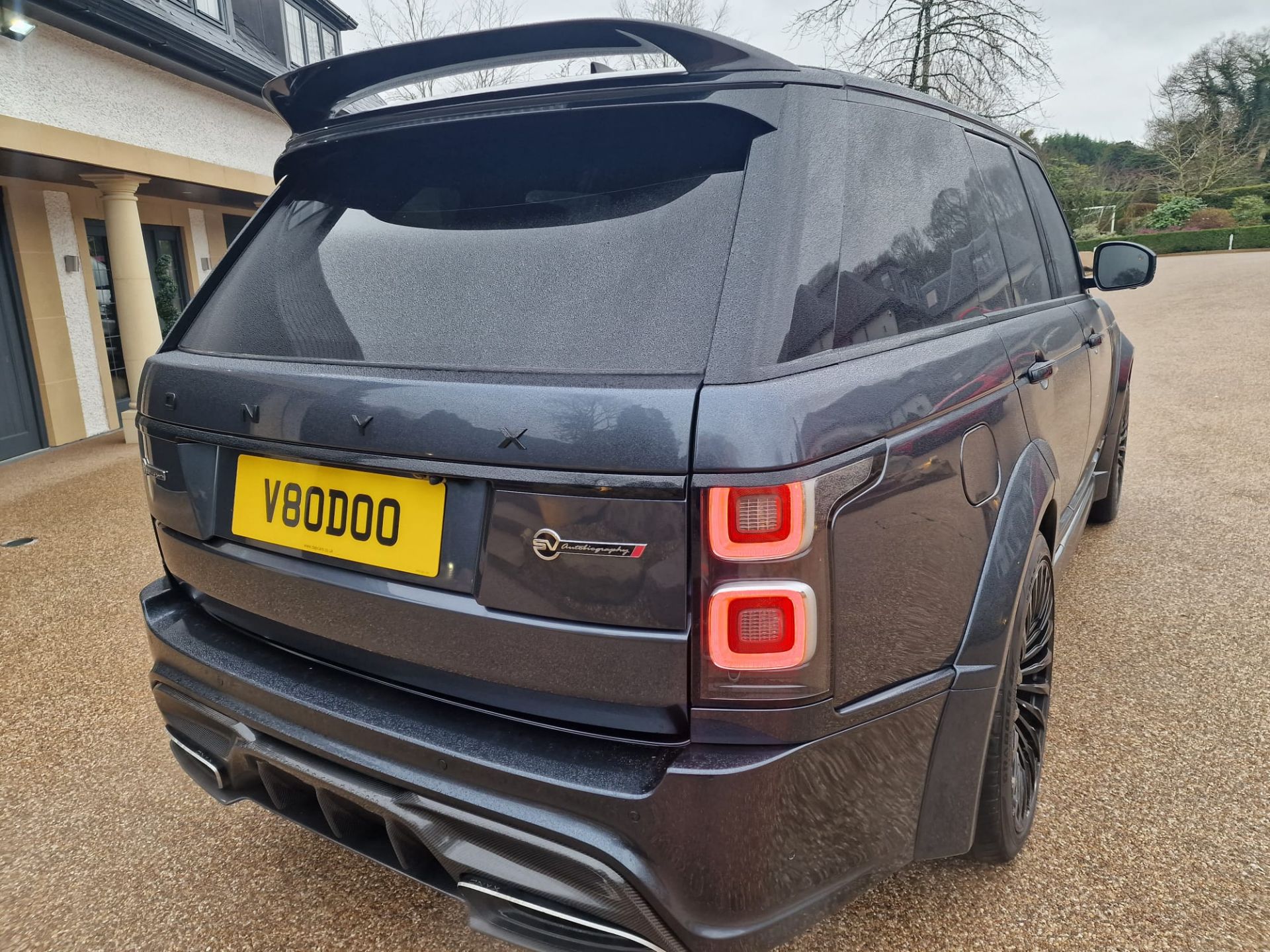 2018/68 RANGE ROVER SV AUTOBIOGRAPHY DYN V8 SC AUTO - £40K WORTH OF ONYX BODY KIT AND CONVERSION - Image 13 of 77