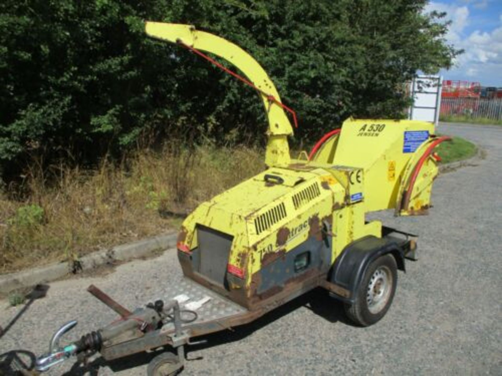 2010 JENSEN A 530 WOOD CHIPPER KUBOTA ENGINE SHREDDER TIMBERWOLF BEARCAT TOWABLE - Image 11 of 12