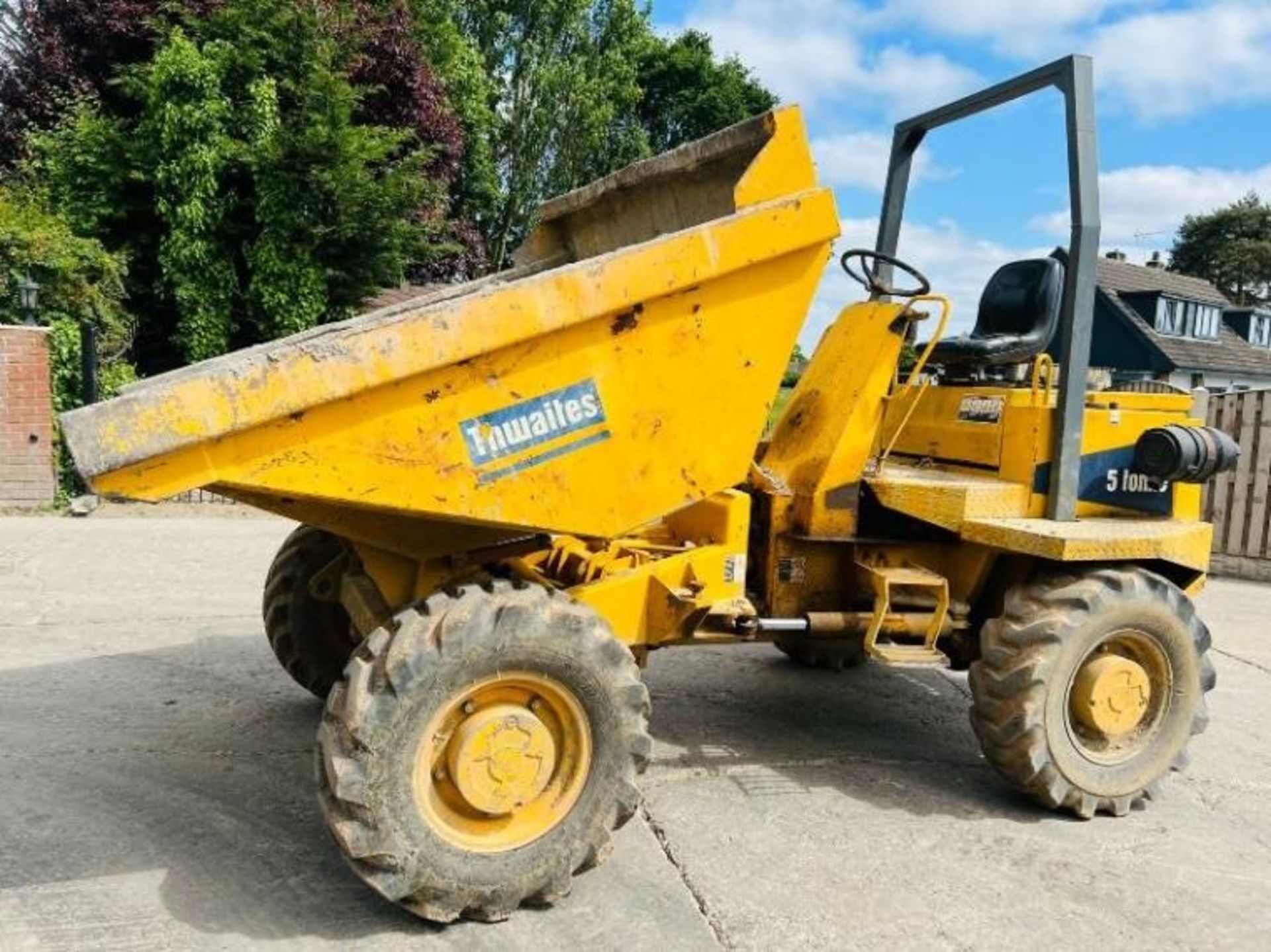 THWAITES 5 TON 4WD DUMPER *2588 HOURS* C/W ROLE BAR & PERKINS ENGINE - Image 6 of 16