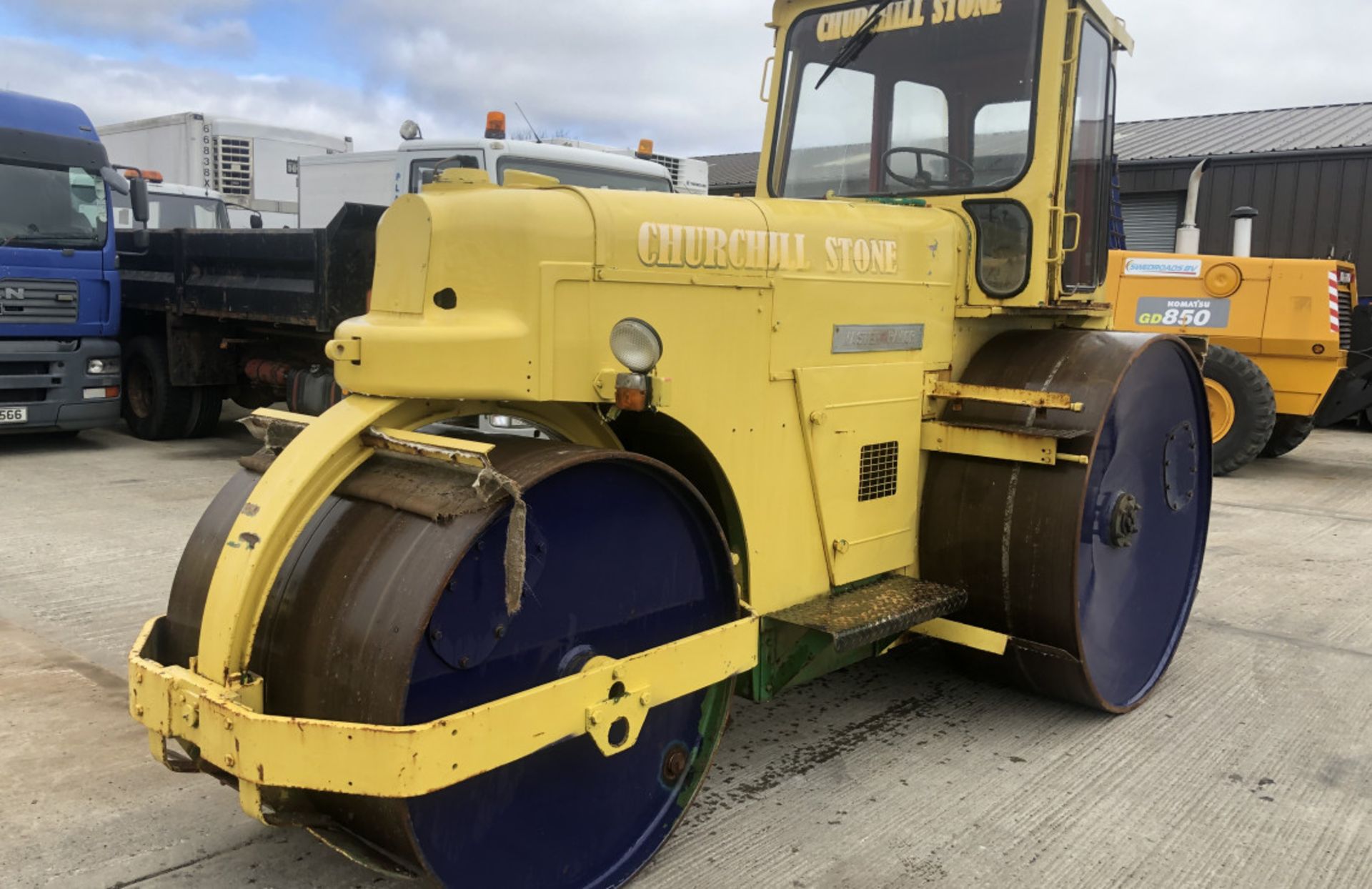 AVELING BARFORD DC12 3 PIN DEAD WEIGHT TARMAC ROLL - Image 6 of 8