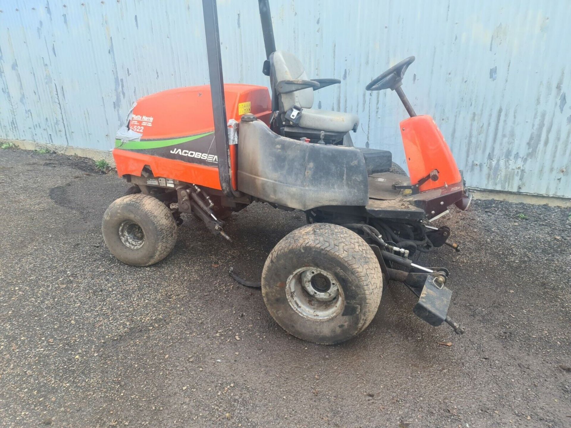 JACOBSEN AR-522 ROTARY MOWER USED SPARES OR REPAIRS KUBOTA ENGINE BREAKING - Image 3 of 9