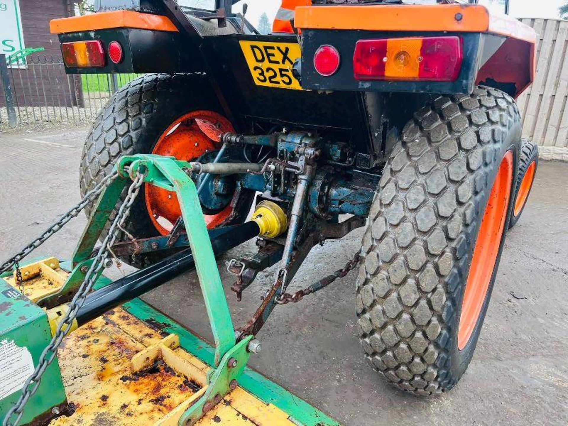 ZETOR L345DT 4WD TRACTOR *2779 HOURS* C/W ATTACK TOPPER WITH ROLLER - Image 2 of 20