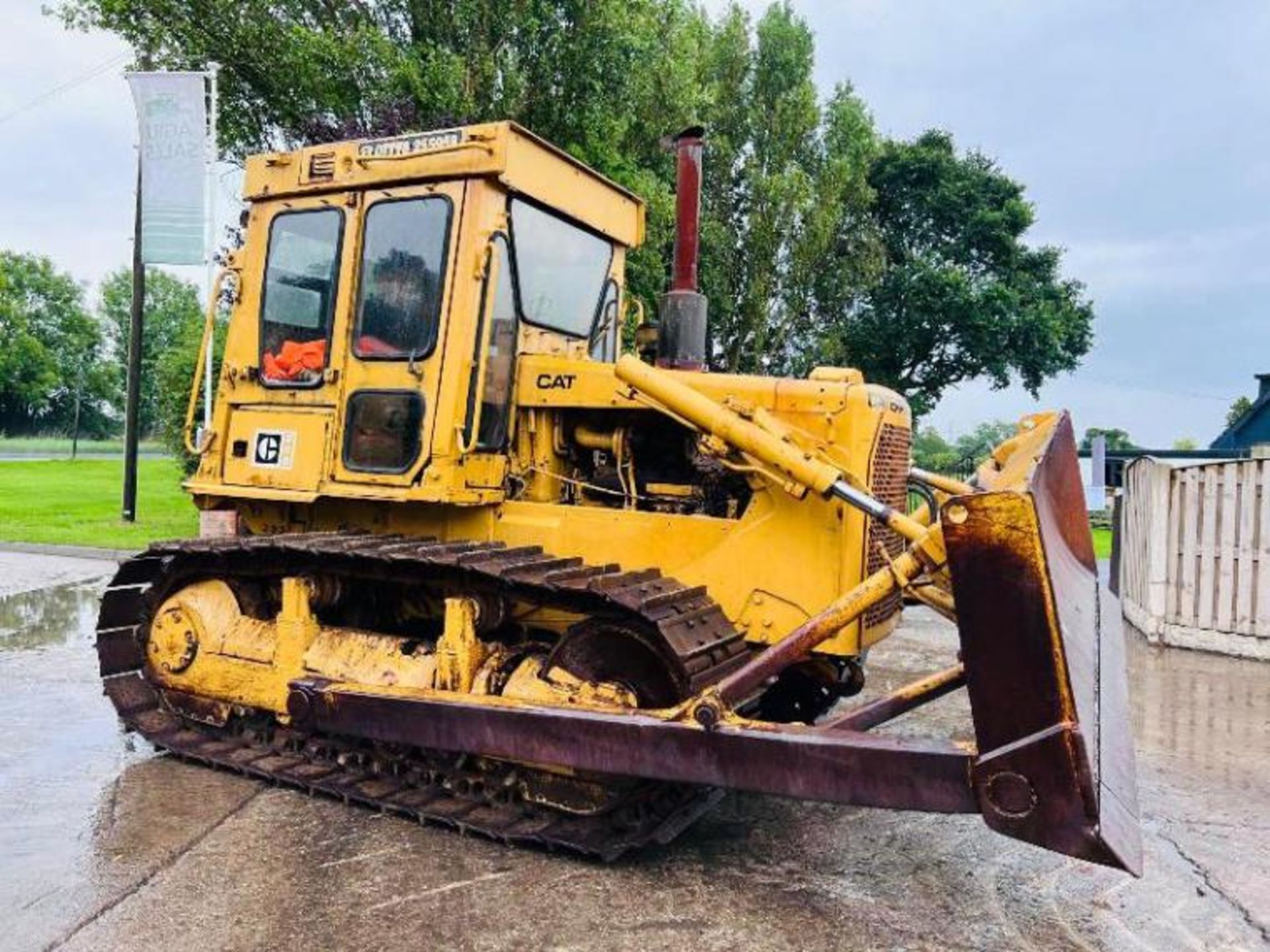 CATERPILLAR D6 DOZER C/W STRAIGHT BLADE AND TILT - Image 10 of 18