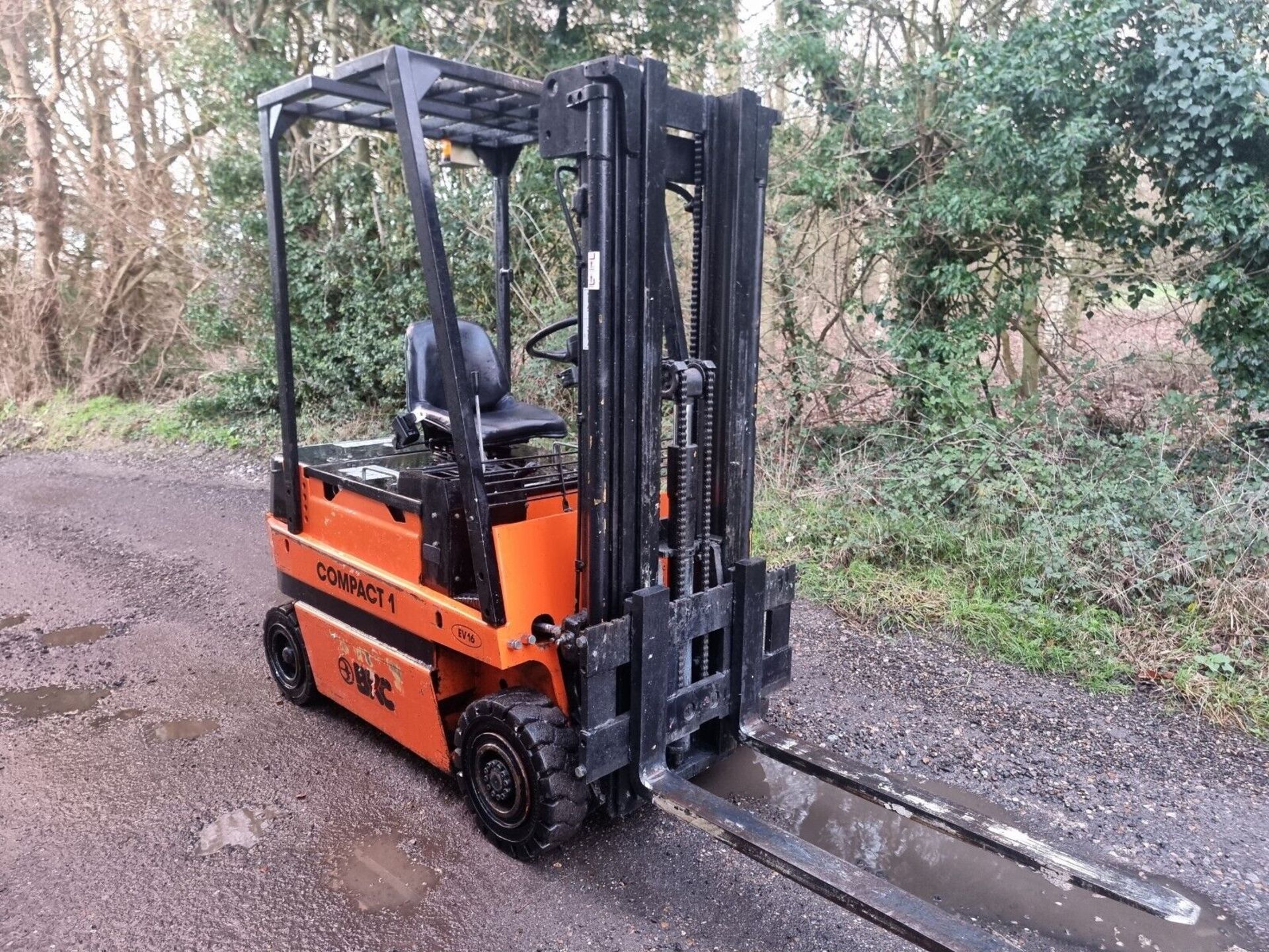BKC ELECTRIC FORKLIFT 1.5 TON FORK LIFT CONTAINER SPEC - Image 6 of 6
