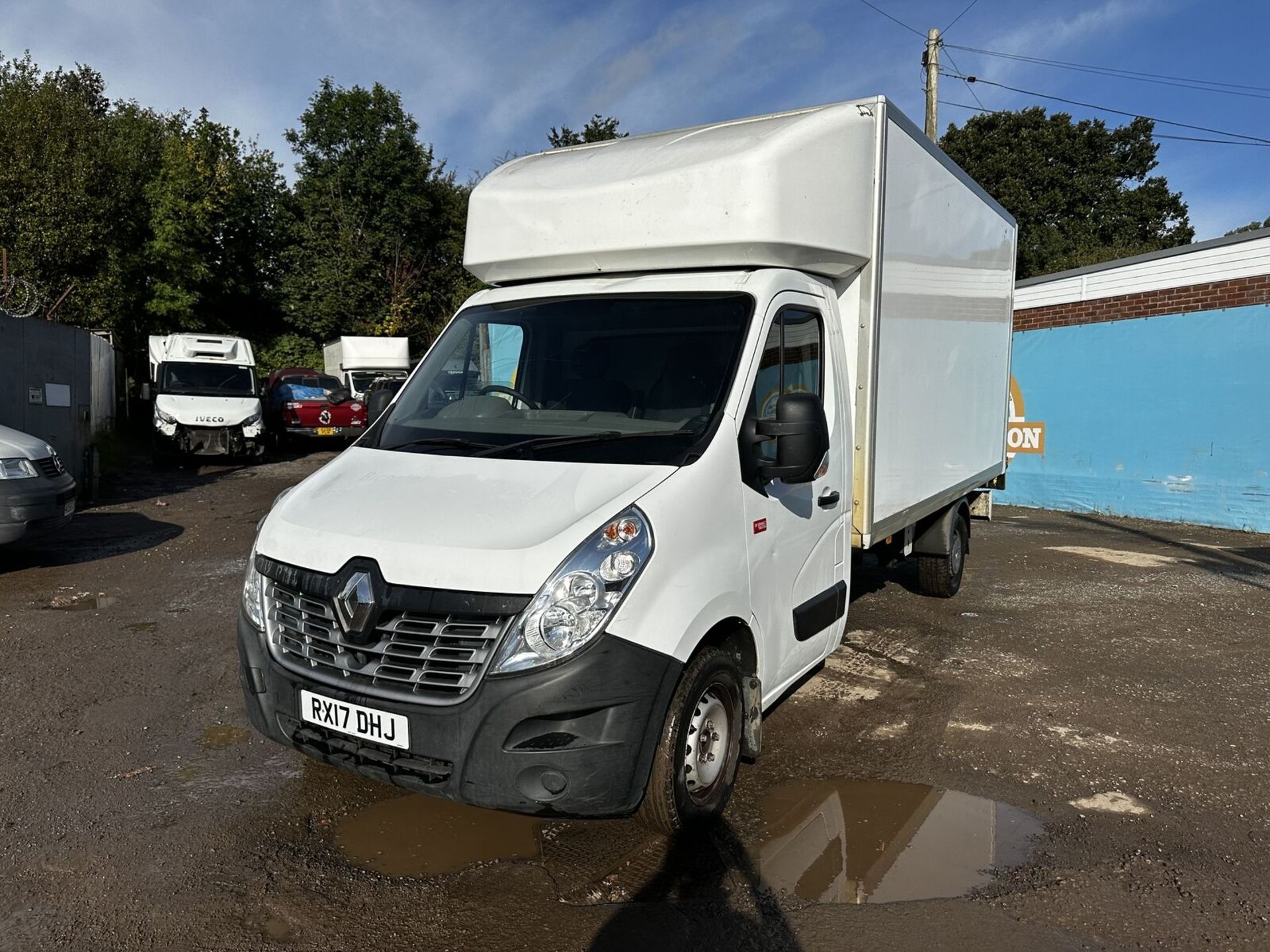 2017 RENAULT MASTER L3 COMFORT CHASSIS CAB - TAIL LIFT INCLUDED - NO VAT ON HAMMER - Image 14 of 17