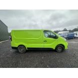 ECO-FRIENDLY PANEL VAN: 2015 TRAFIC WITH 6-SPEED MANUAL - MOT: 17TH JUNE 2024