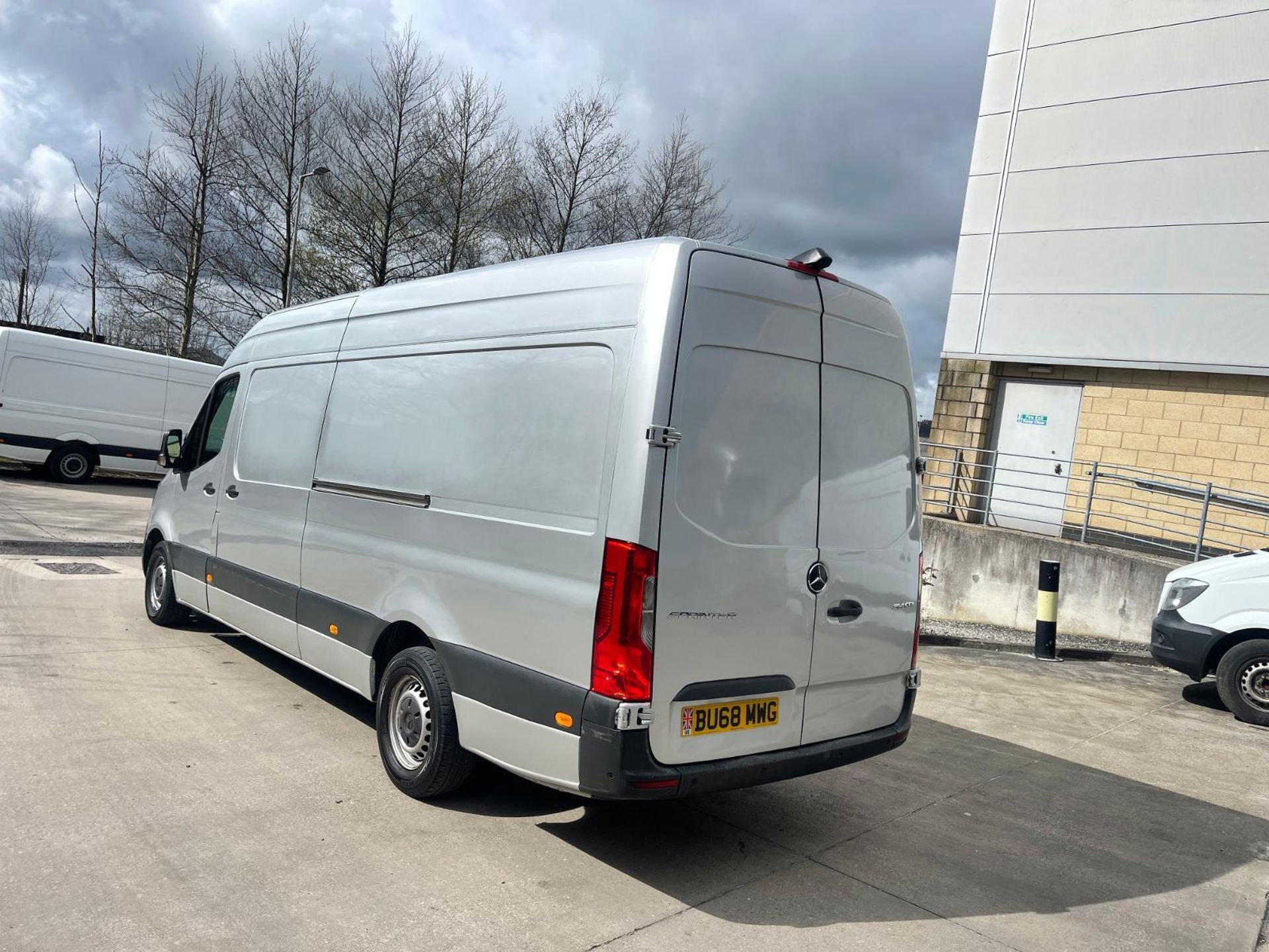UPGRADE YOUR FLEET WITH A 2018 MERCEDES SPRINTER - MOT MARCH 2024 - REVERSE CAMERA - Image 5 of 11