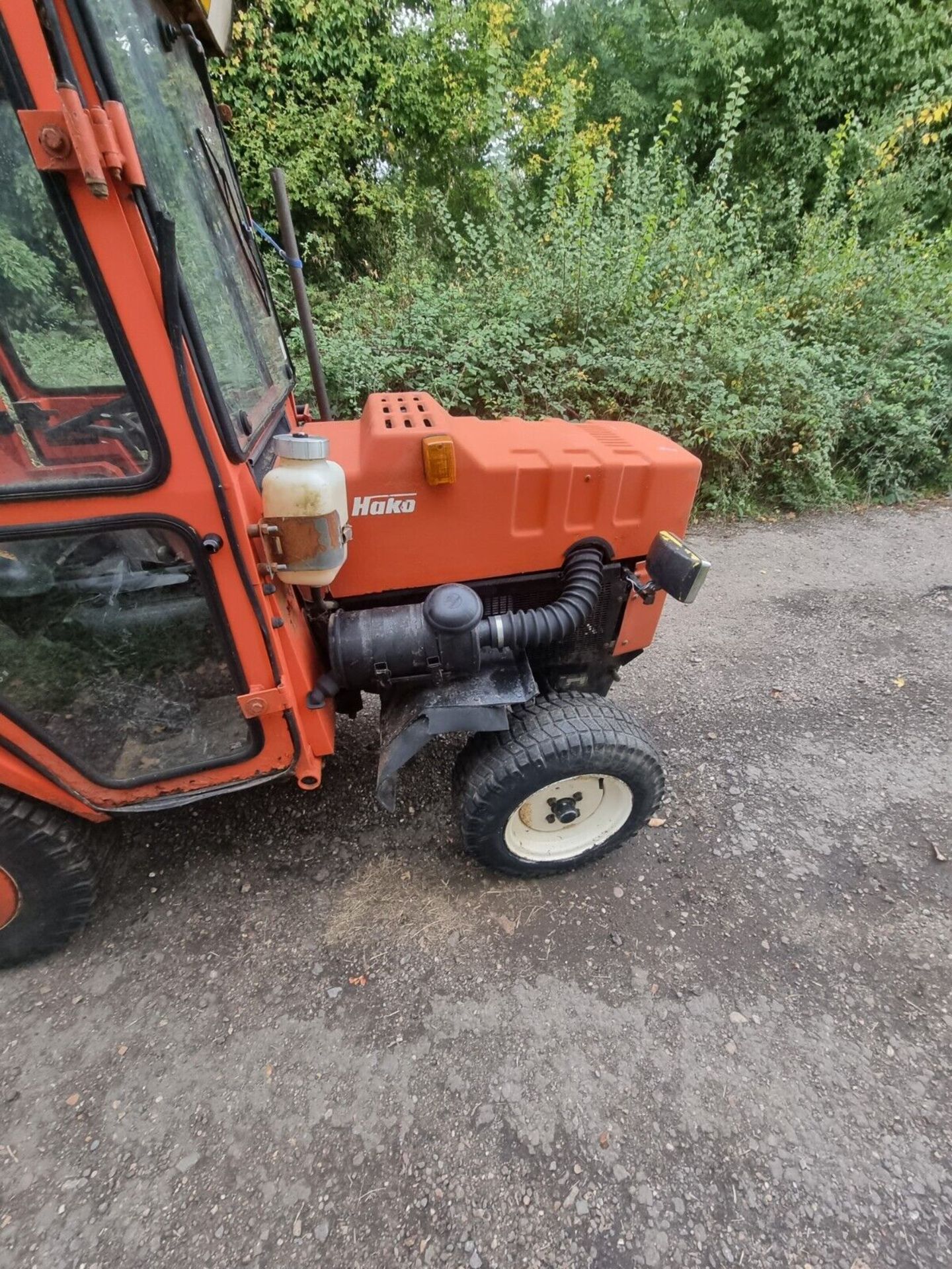 1987 HAKO TRACTOR 2WD - Image 2 of 6