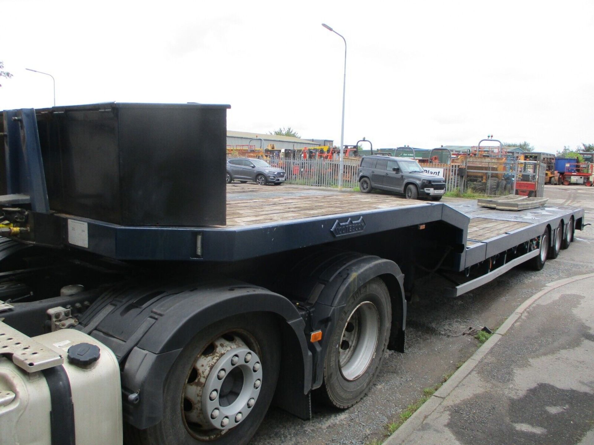 TRANSPORT RELIABILITY: 2006 NOOTEBOOM LOW LOADER - Image 10 of 13