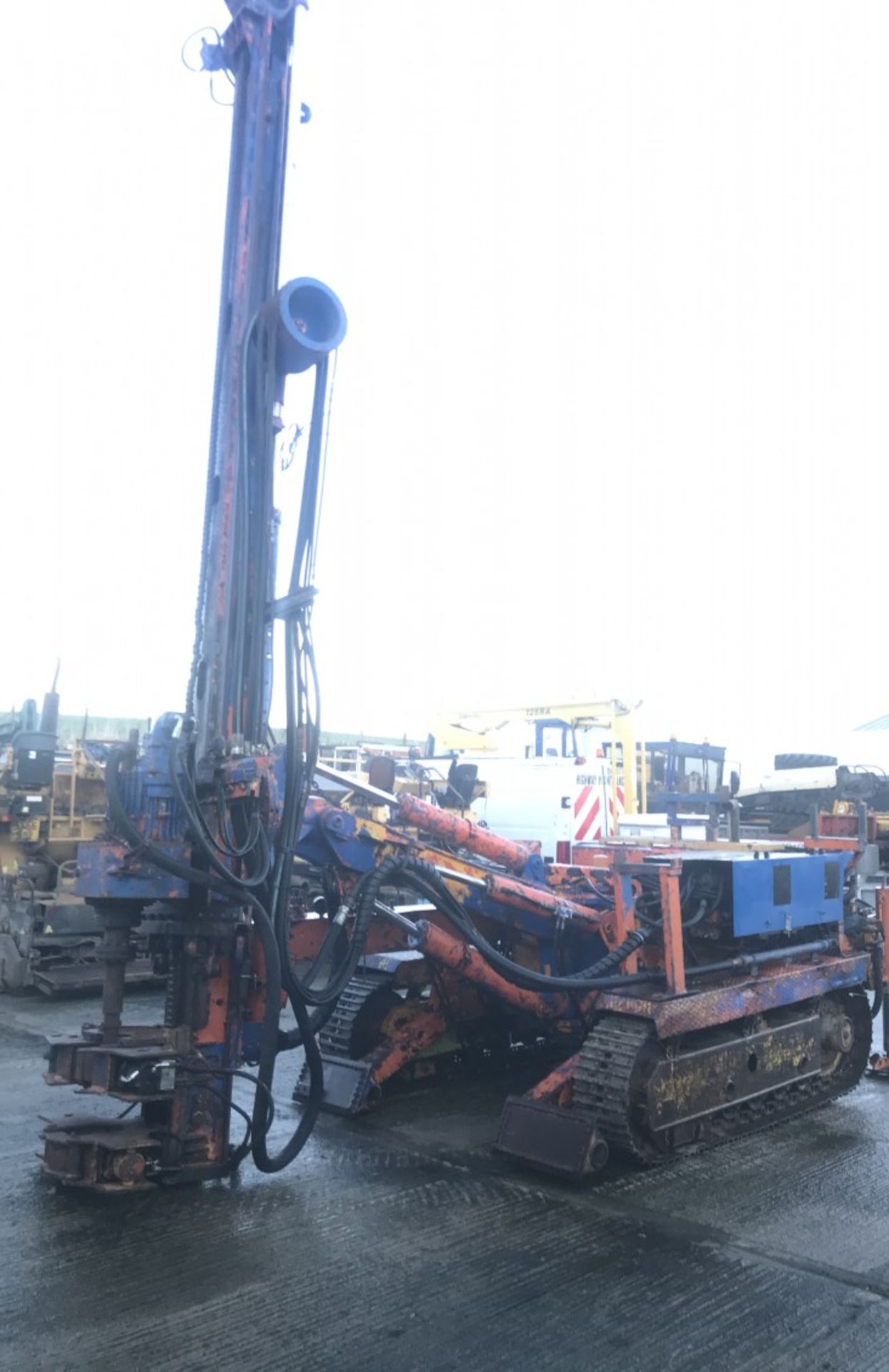CASAGRANDE C6 TRACKED DRILLING RIG - Image 6 of 13