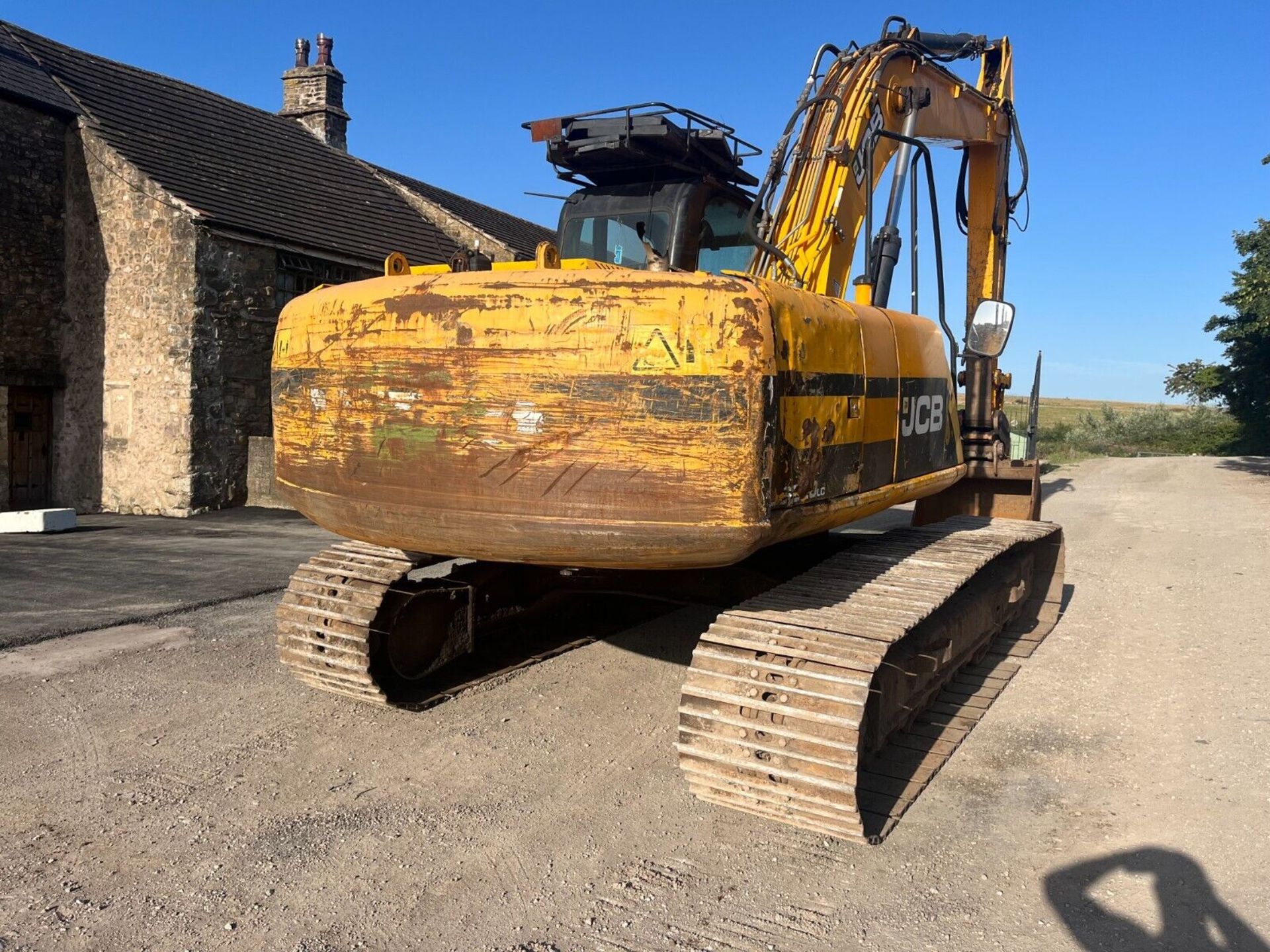 2010 JCB JS 220 EXCVAVATOR DIGGER 11000 HRS UNDERCARRIAGE 90% TWIN LINE PIPEWORK - Image 4 of 15