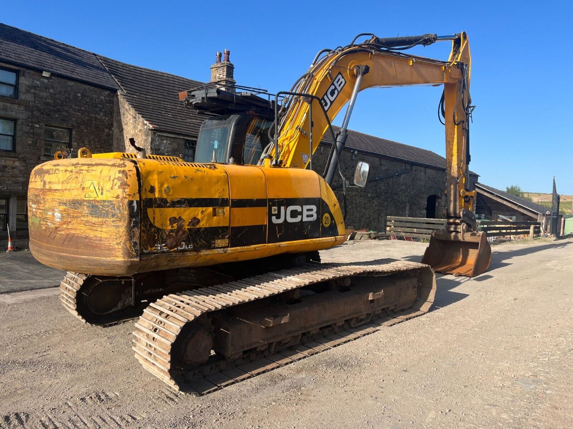 2010 JCB JS 220 EXCVAVATOR DIGGER 11000 HRS UNDERCARRIAGE 90% TWIN LINE PIPEWORK - Image 5 of 15