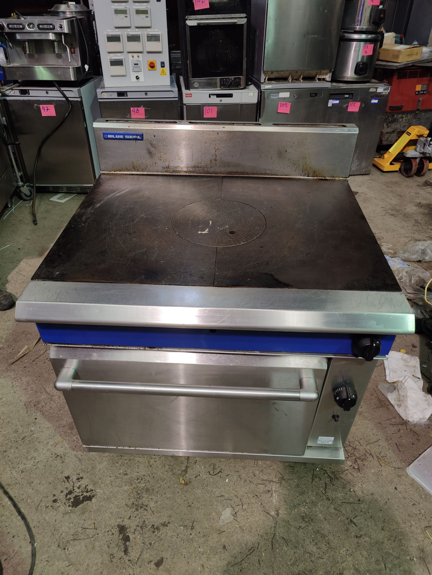 BLUE SEAL SOLID TOP GAS OVEN - RRP £4000