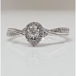 0.15CT DIAMOND ENGAGEMENT RING/9CT WHITE GOLD IN GIFT BOX WITH VALUATION CERTIFICATE OF £1395