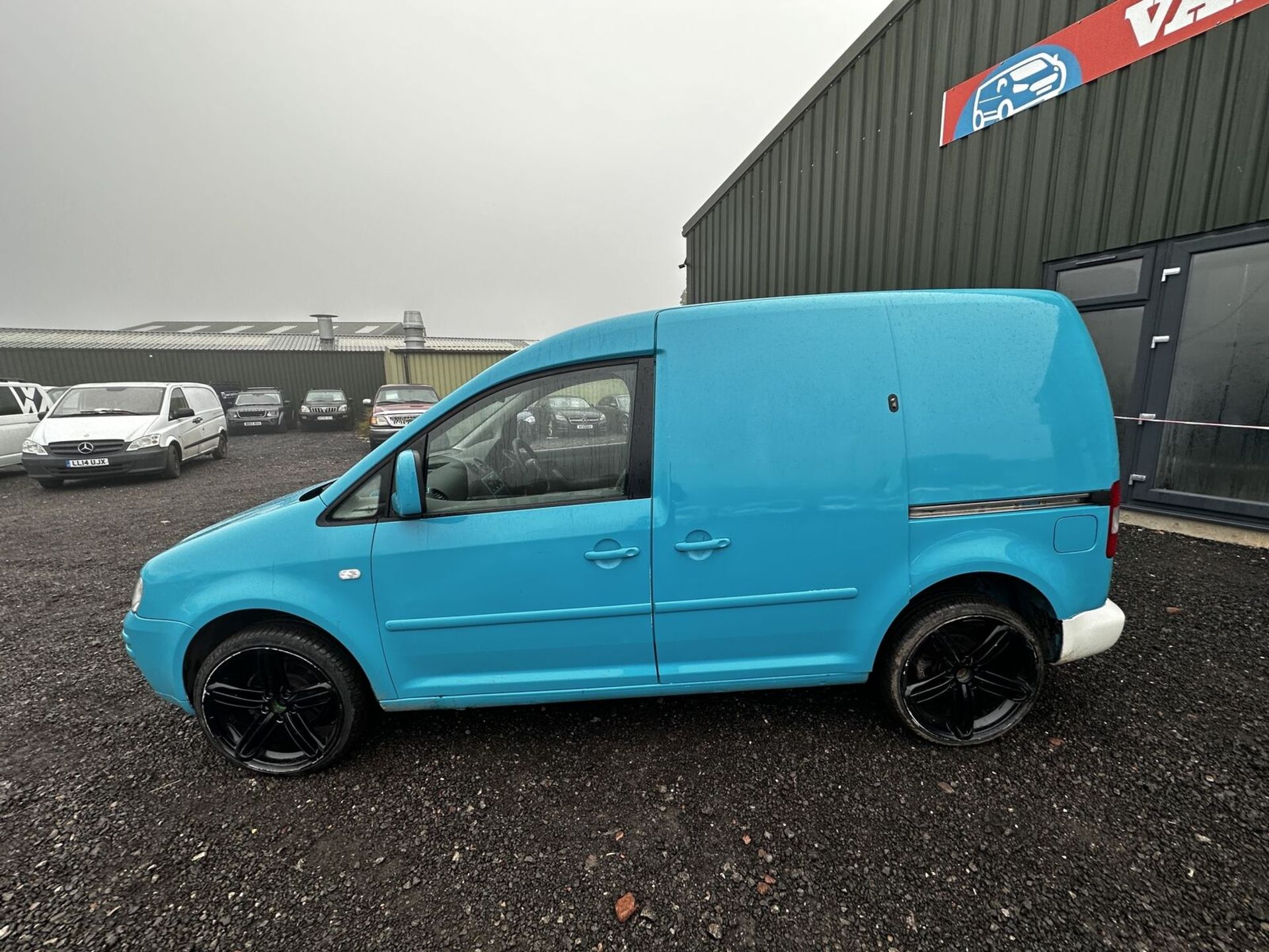 VOLKSWAGEN CADDY 1.9 SDI - WELL-MAINTAINED AND ROAD-READY (NO VAT ON HAMMER)** - Image 12 of 15