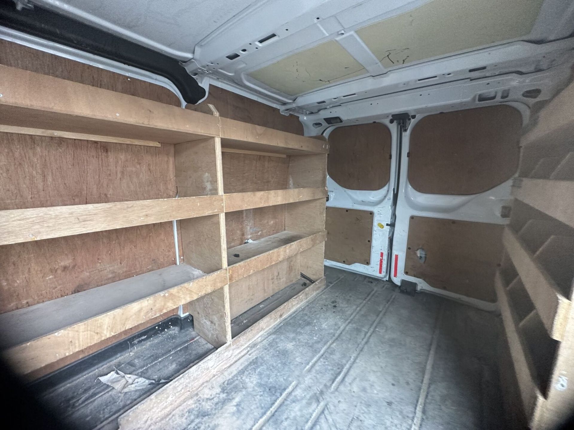 EFFICIENT 64 PLATE FORD TRANSIT CUSTOM - HONEST WORK VAN - MOT: SEPT 2024 - Image 10 of 15