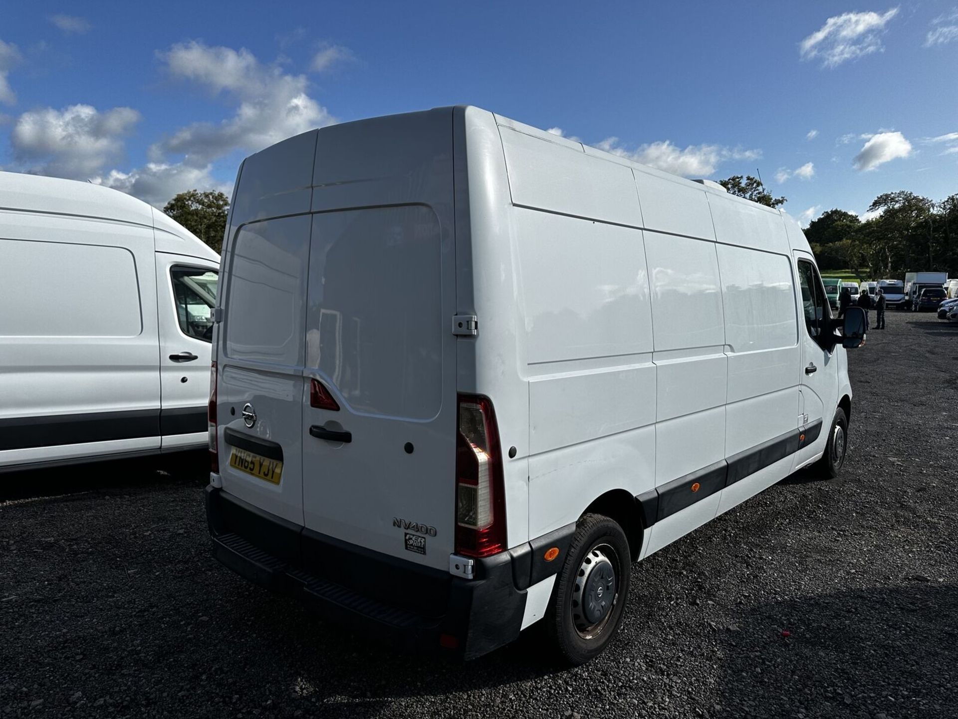 RELIABLE CHILL COMPANION: 65 PLATE FRIDGE VAN - NV400 MOVANO - Image 2 of 14