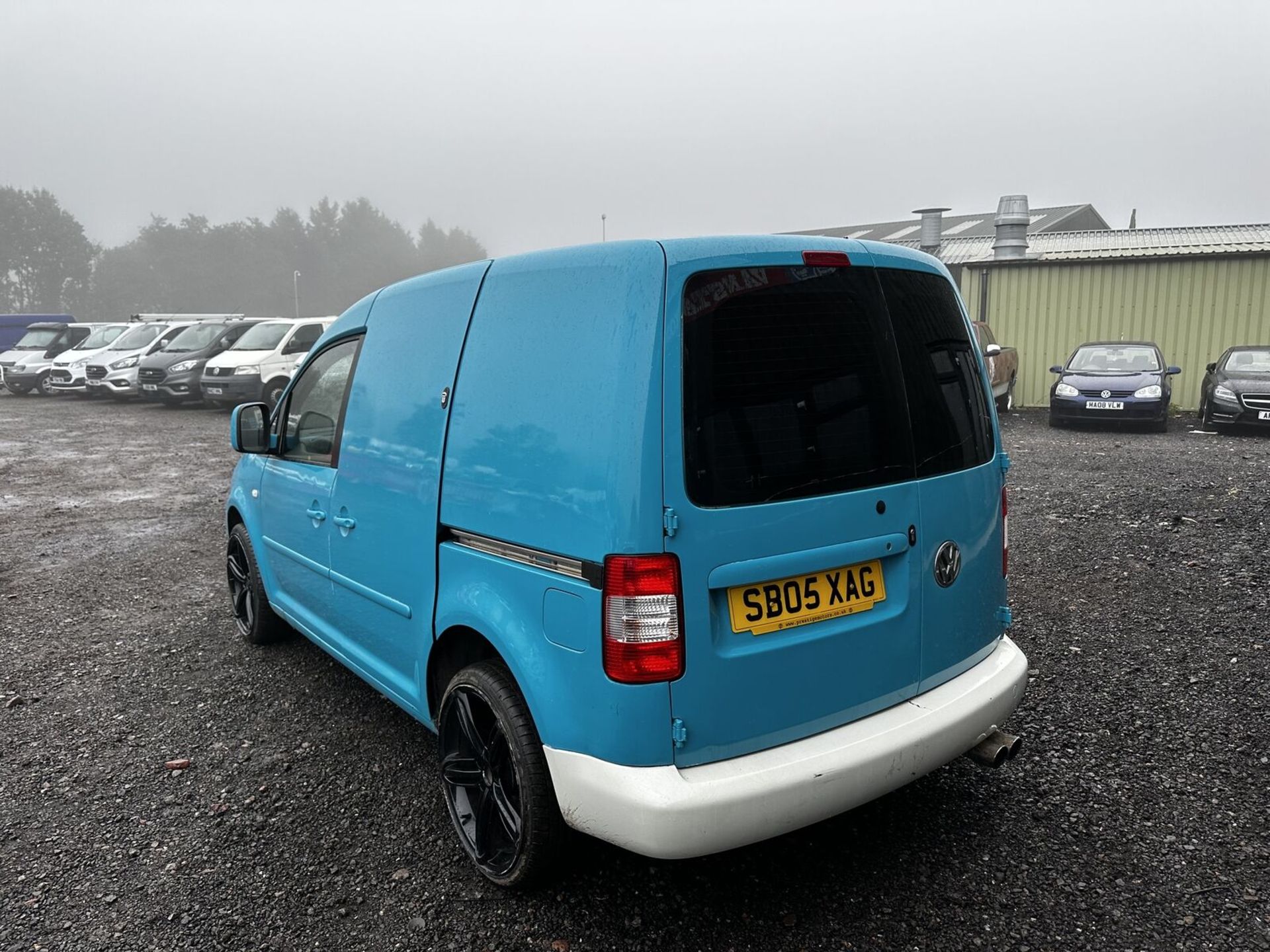 VOLKSWAGEN CADDY 1.9 SDI - WELL-MAINTAINED AND ROAD-READY (NO VAT ON HAMMER)** - Image 13 of 15