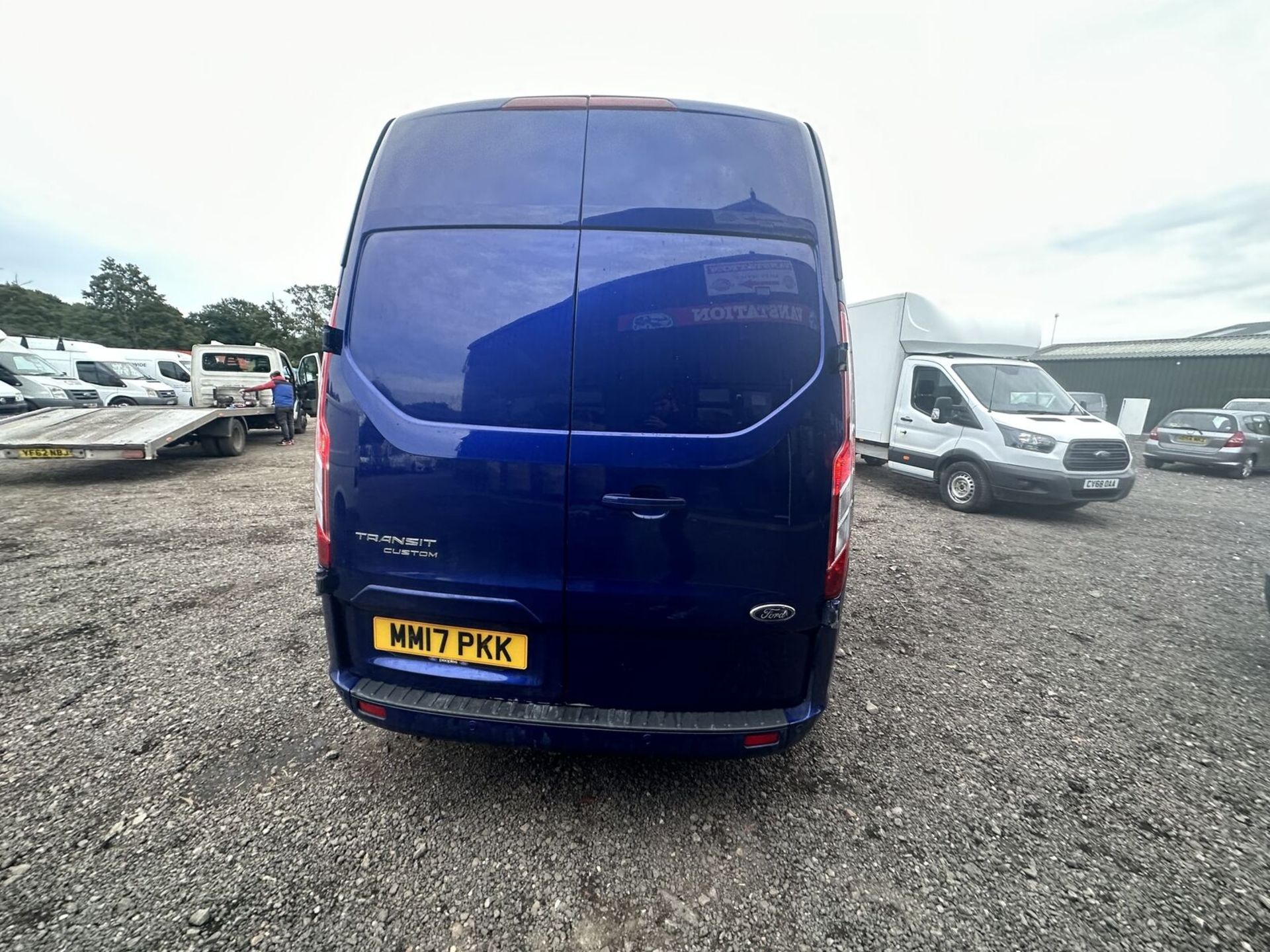 VERSATILE AND RELIABLE: 2017 FORD TRANSIT CUSTOM HIGH ROOF MOT: SEPT 2024 - MILEAGE 115K - Image 2 of 15