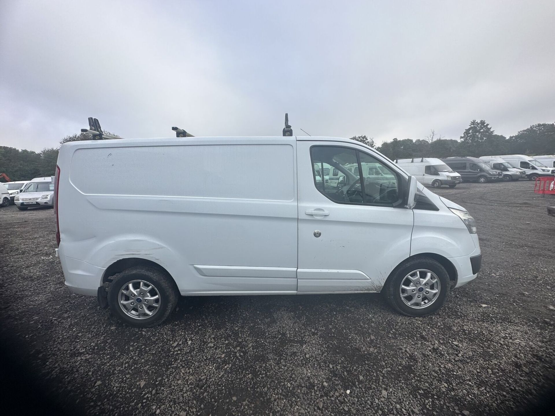 EFFICIENT 64 PLATE FORD TRANSIT CUSTOM - HONEST WORK VAN - MOT: SEPT 2024