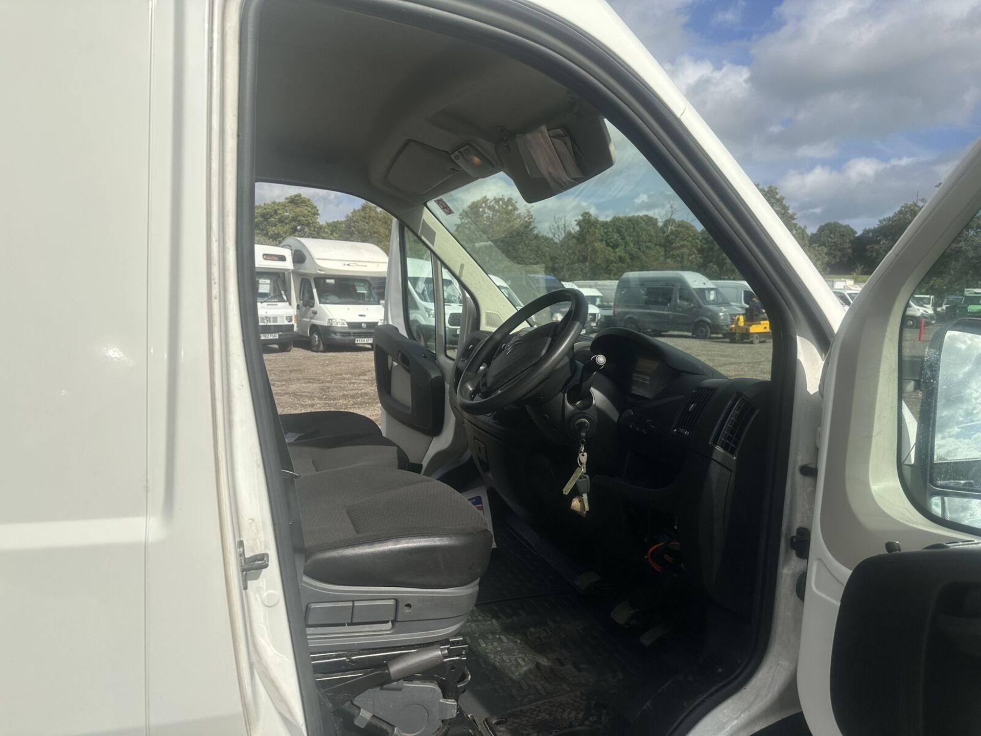 2019 CITROEN RELAY 140PS CAMPER: WELL-MAINTAINED WORKHORSE - Image 10 of 15