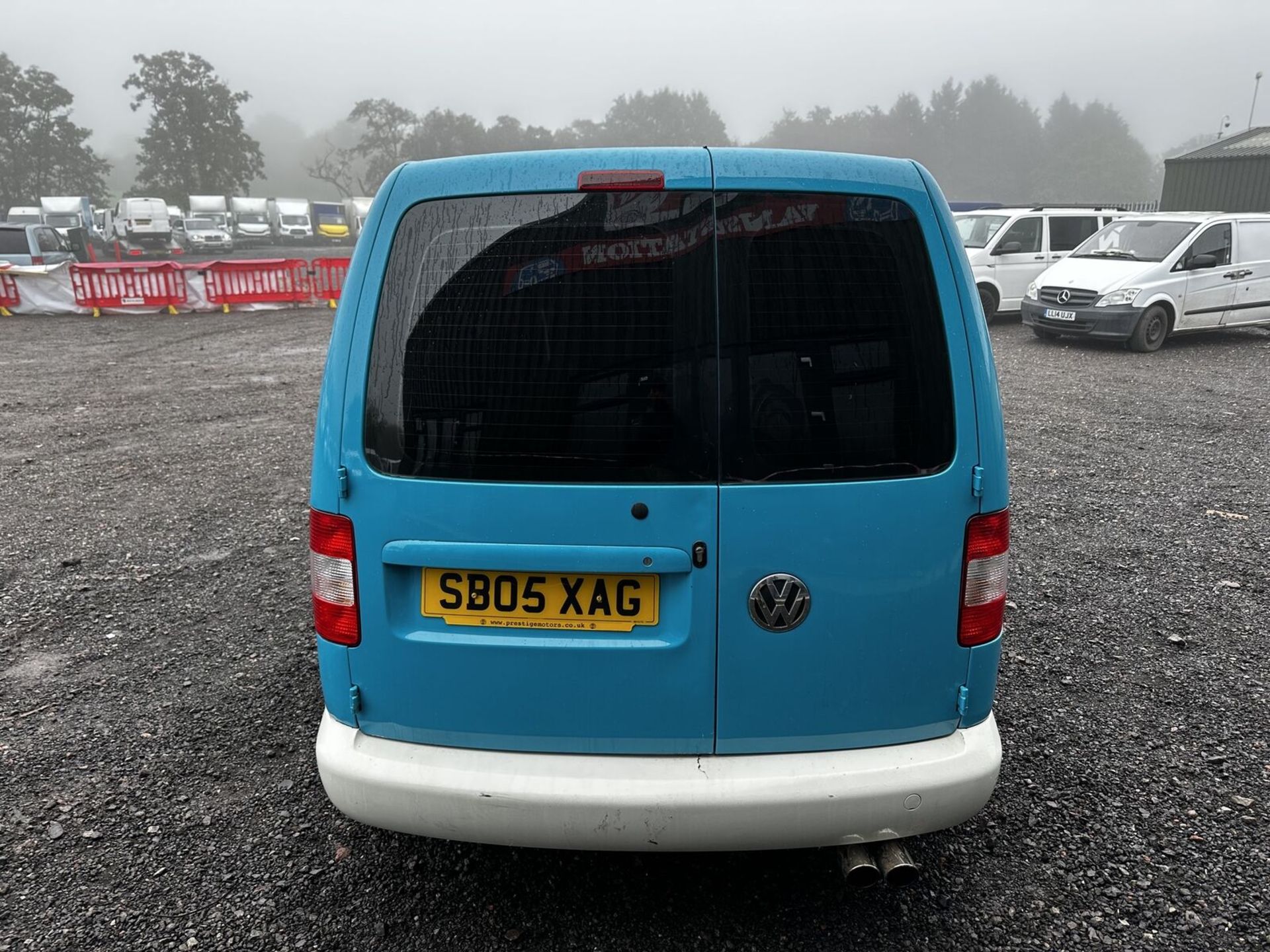 VOLKSWAGEN CADDY 1.9 SDI - WELL-MAINTAINED AND ROAD-READY (NO VAT ON HAMMER)** - Image 2 of 15