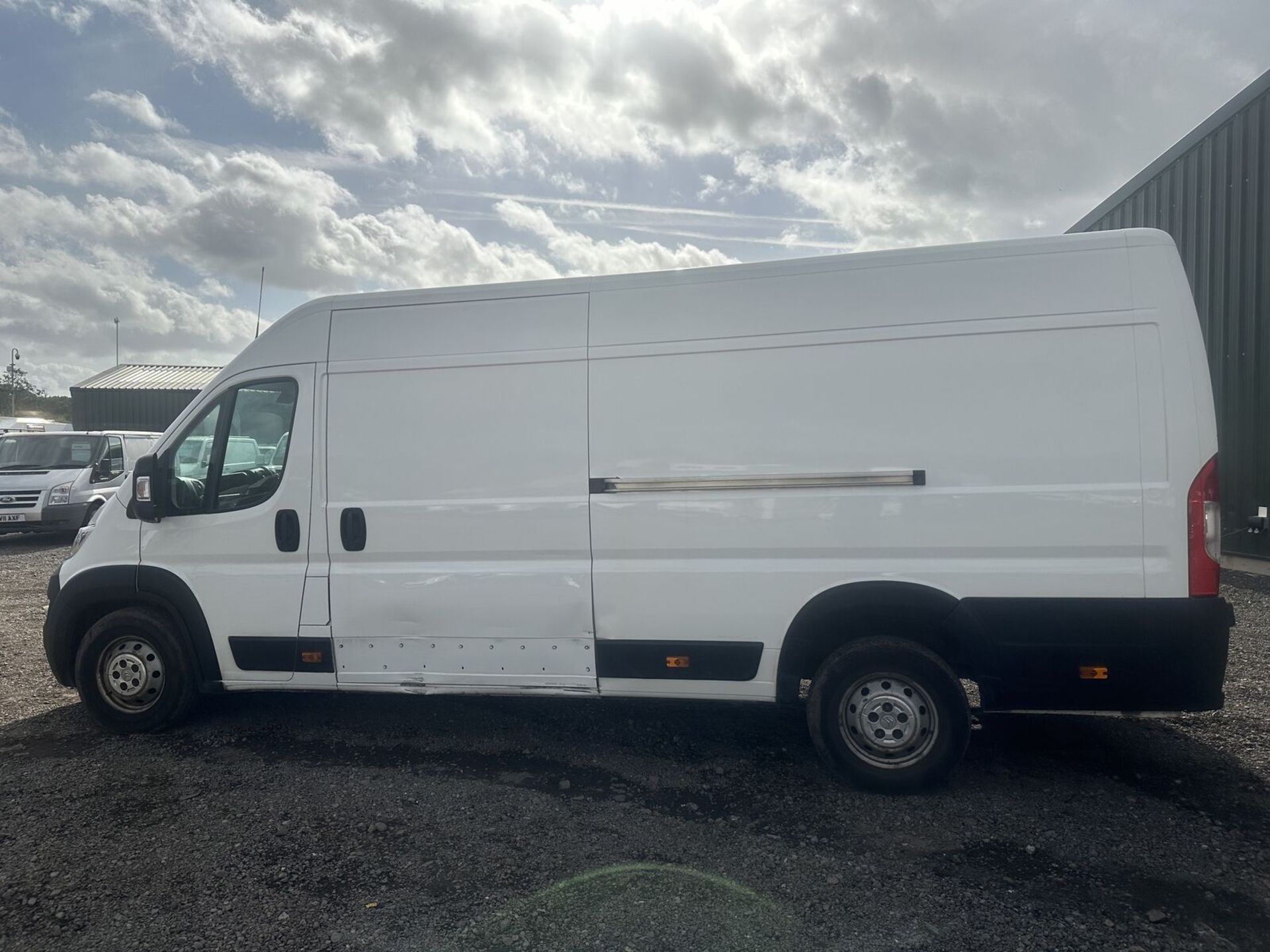 2019 CITROEN RELAY 140PS CAMPER: WELL-MAINTAINED WORKHORSE